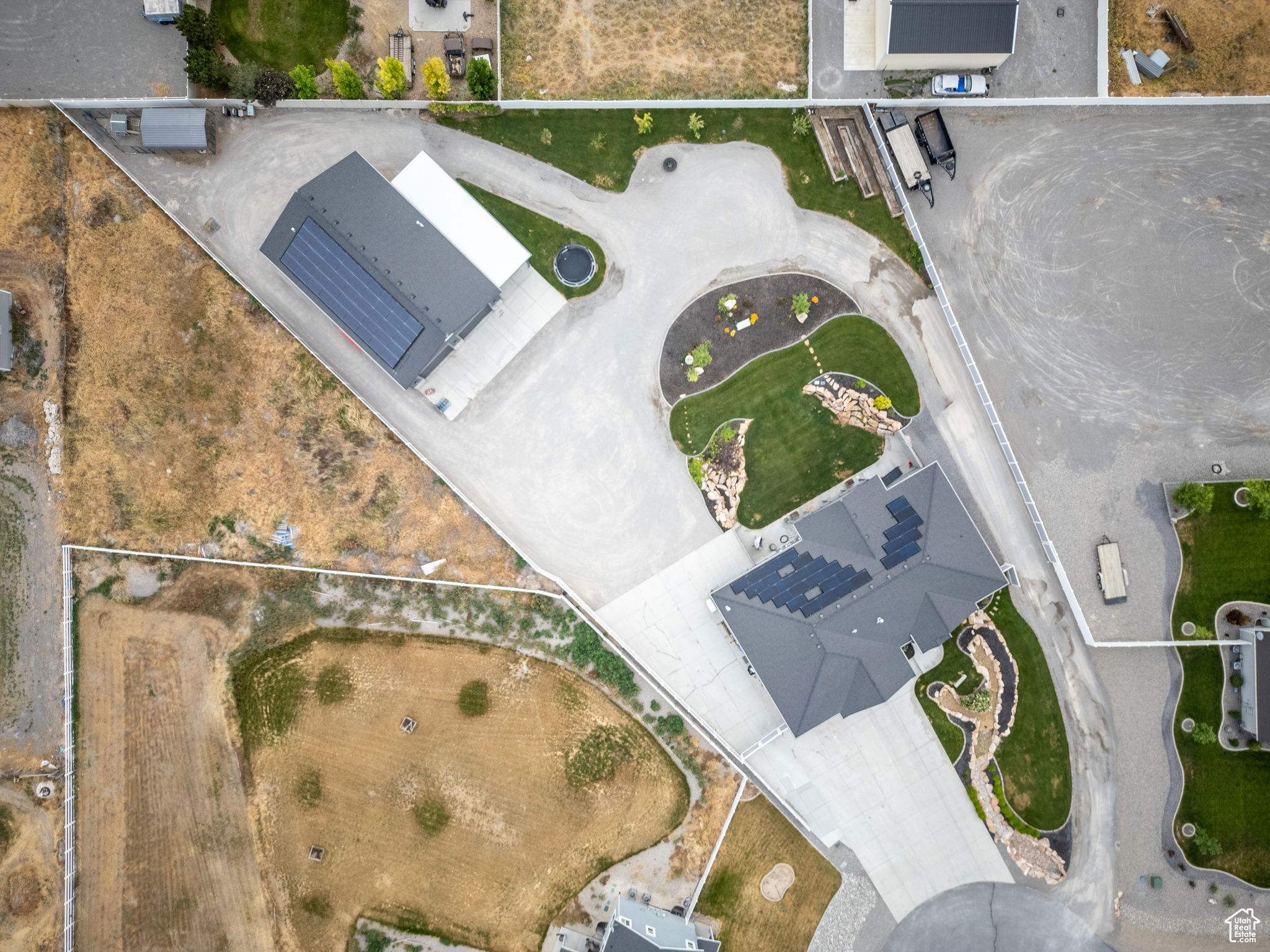 main property photo 68