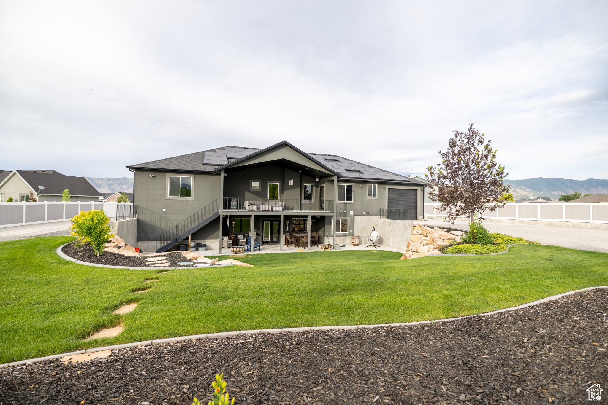 main property photo 76