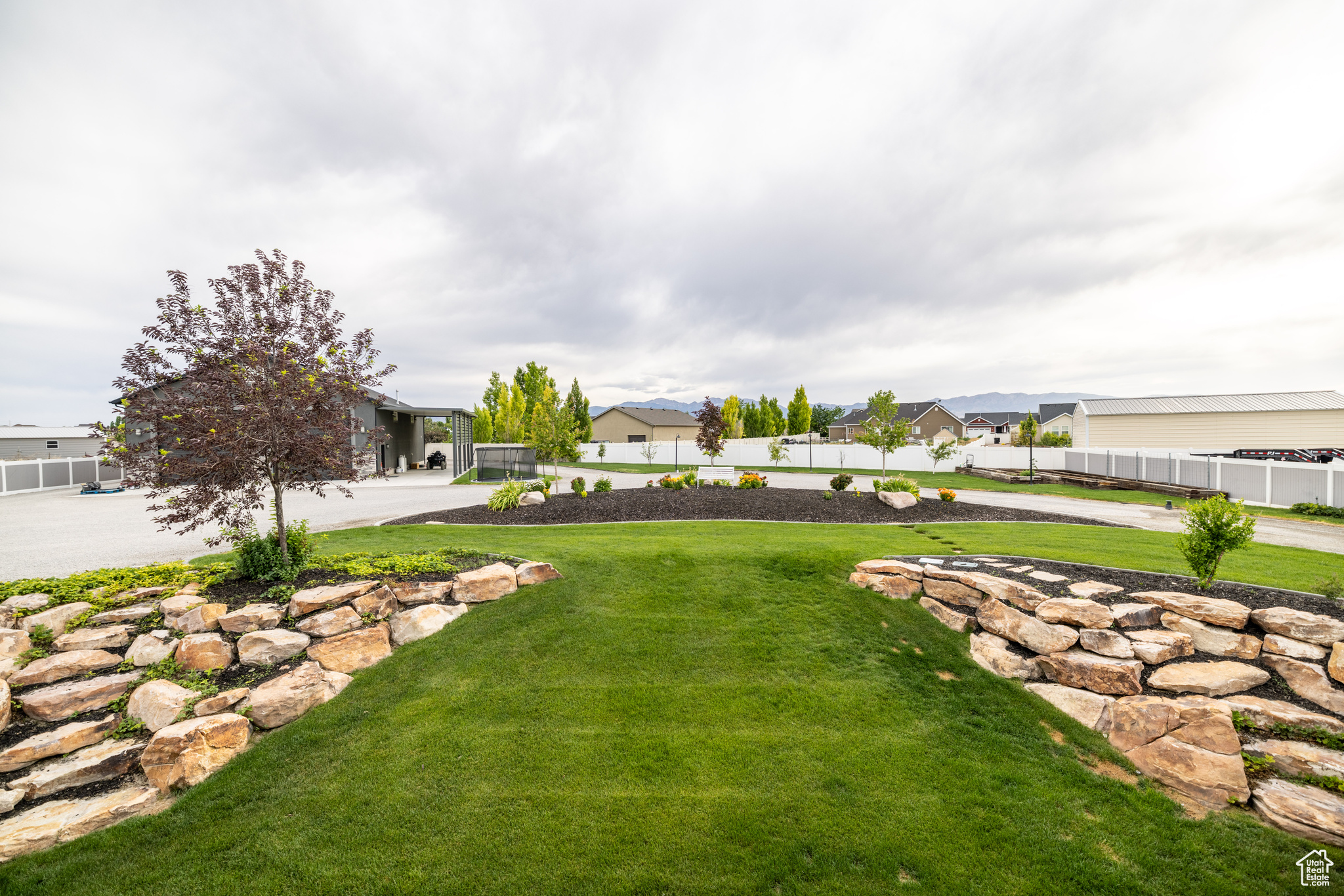 main property photo 84