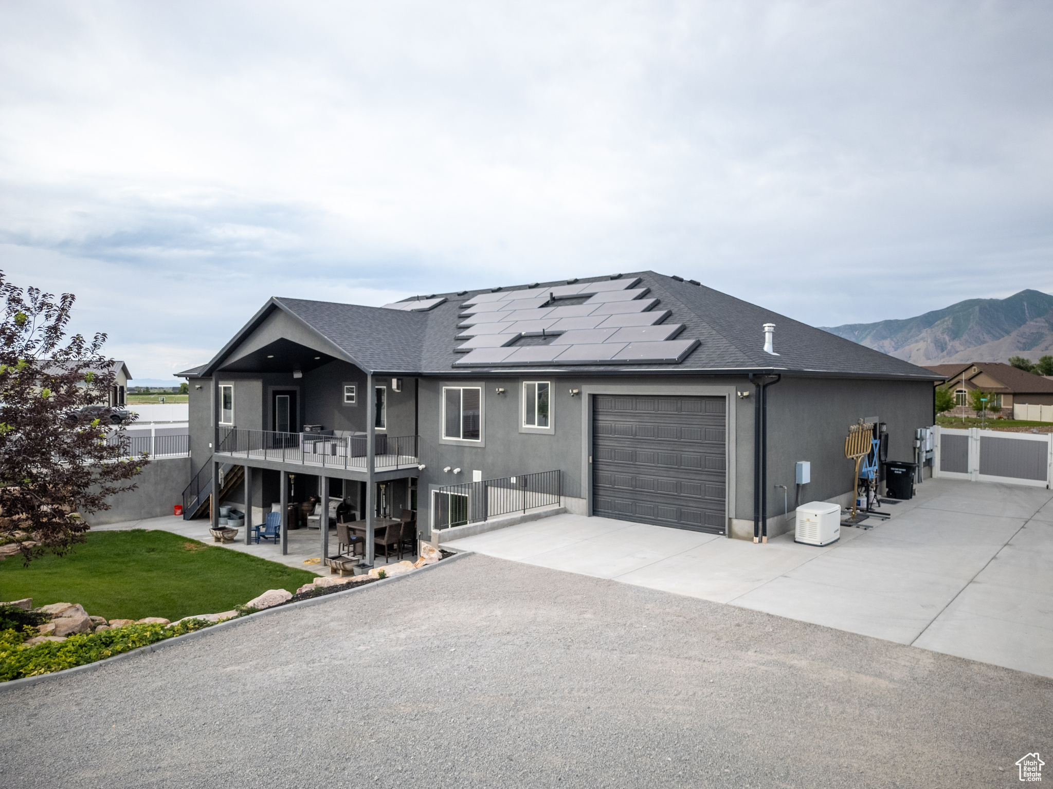 main property photo 85