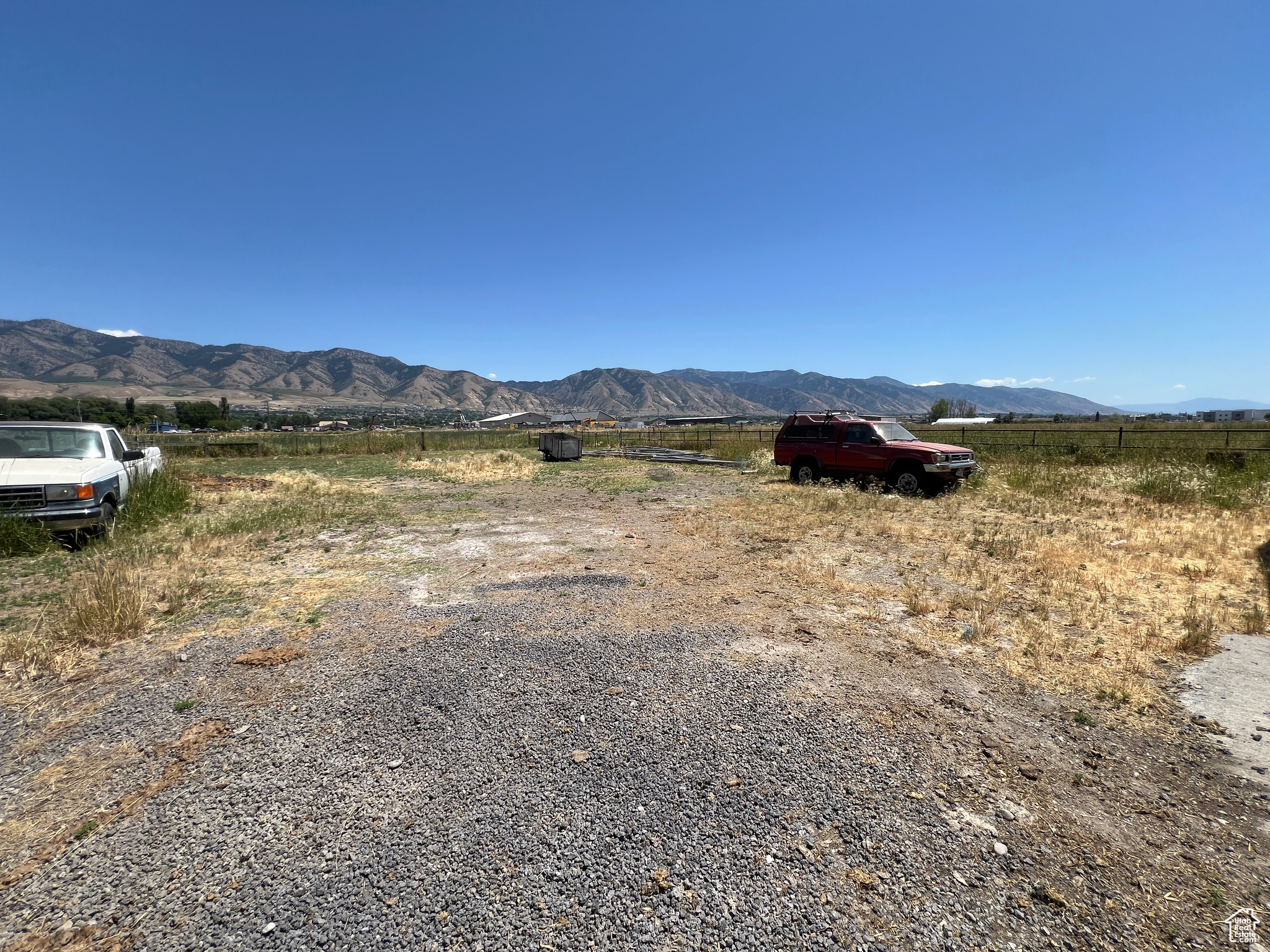main property photo 12