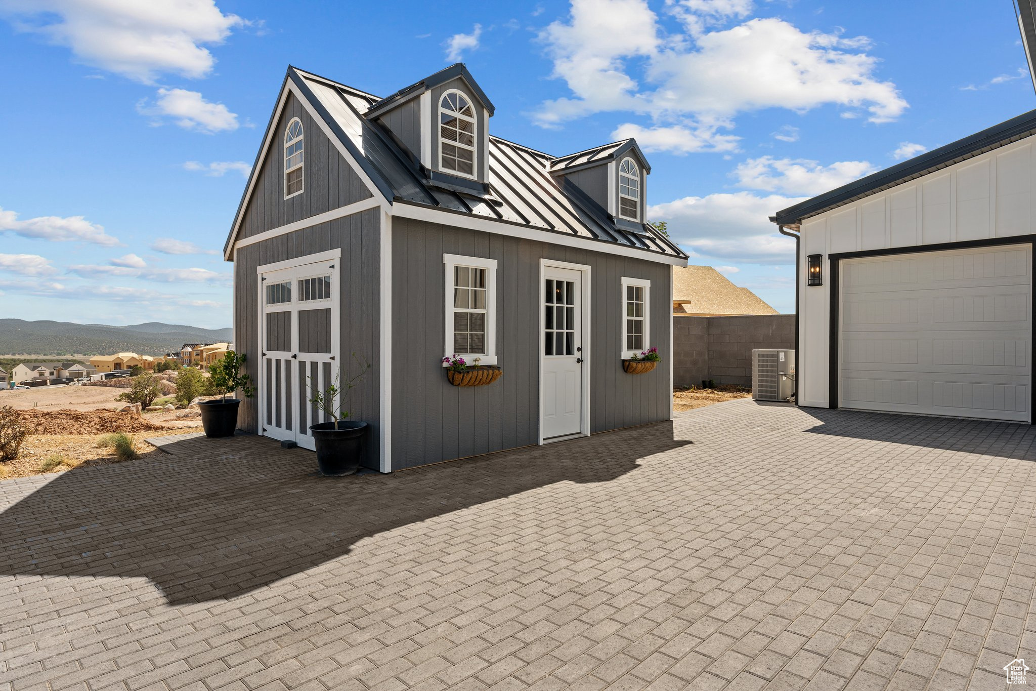 main property photo 62