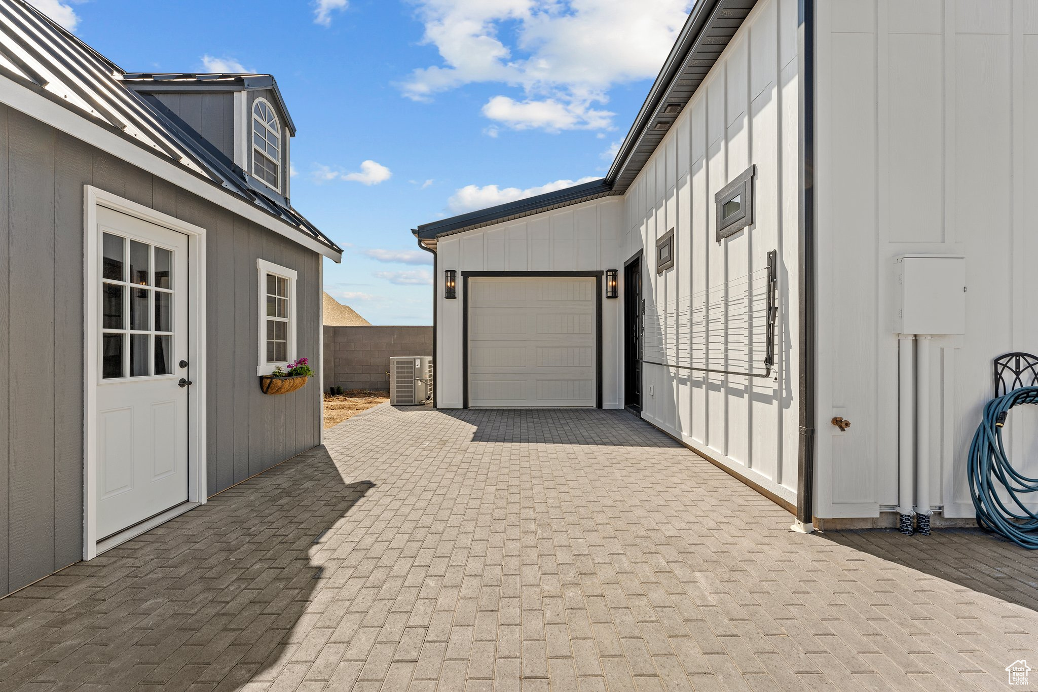 main property photo 63