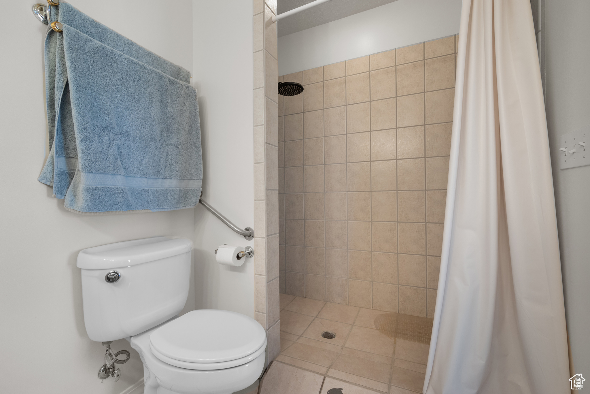 main property photo 53
