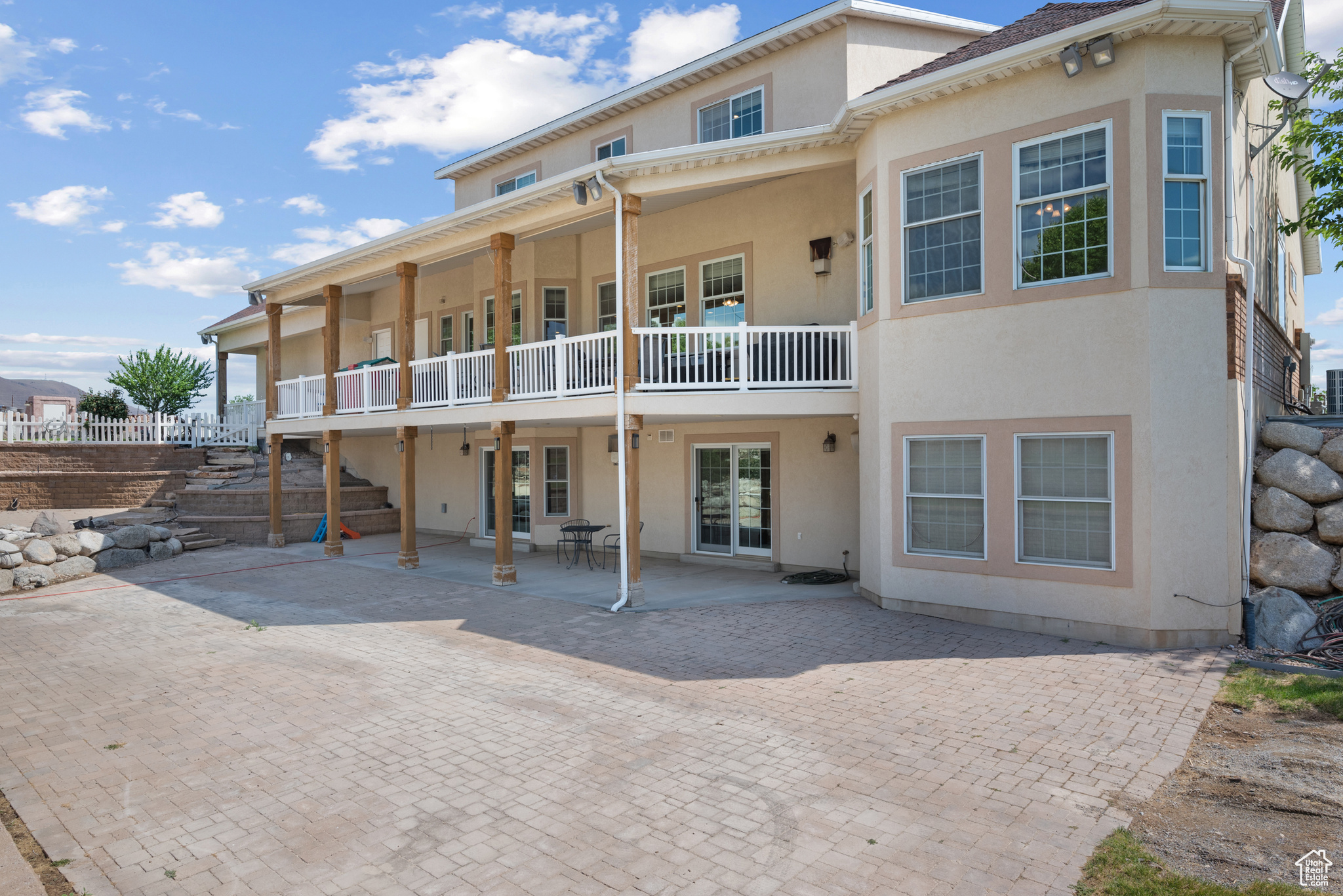 main property photo 60