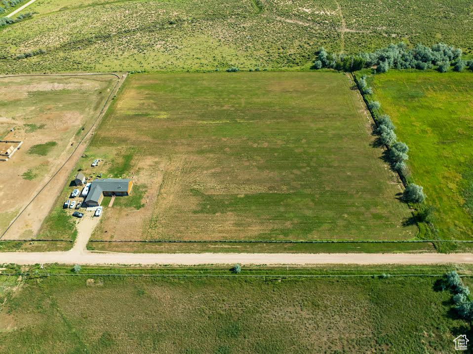 main property photo 9