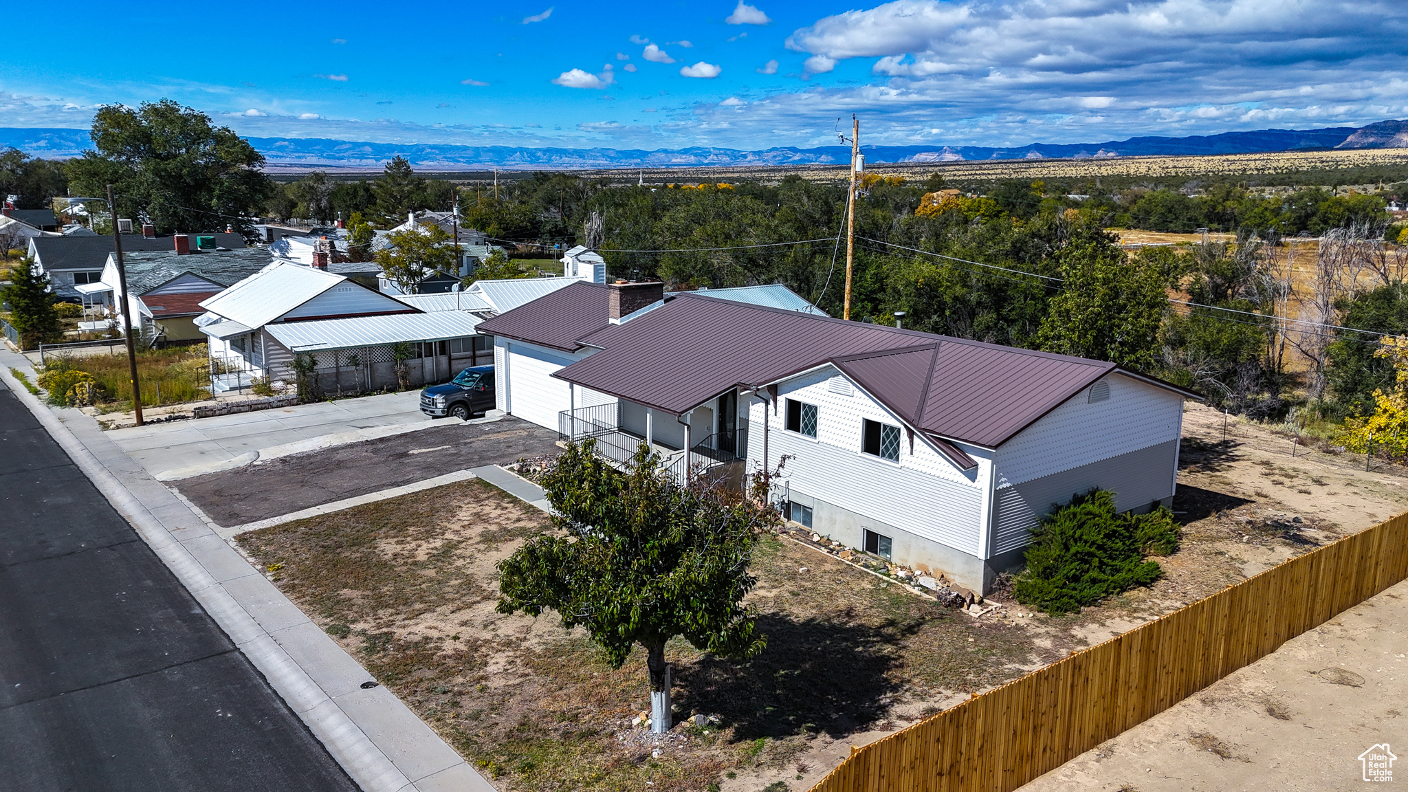 main property photo 21