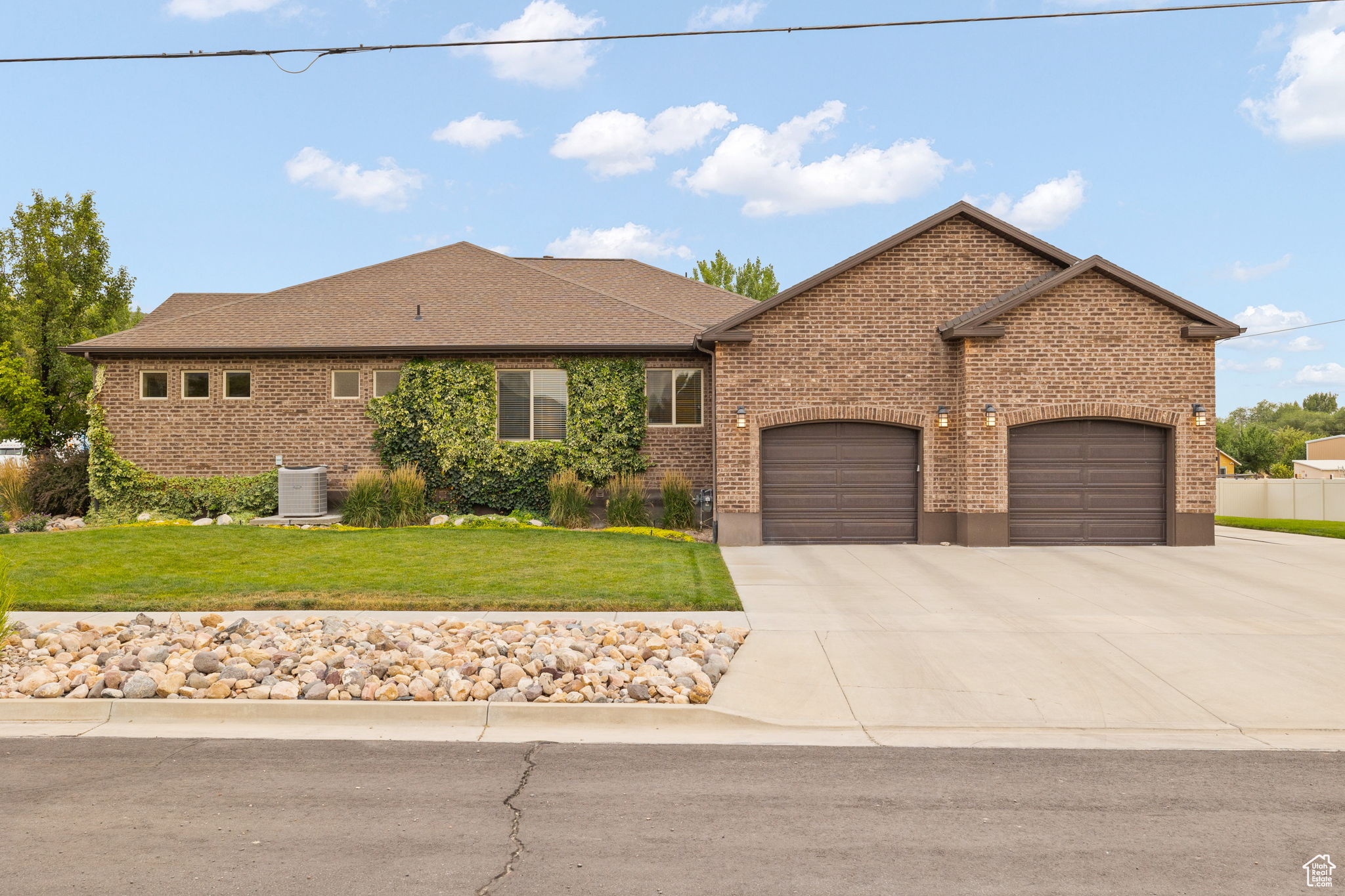main property photo 66