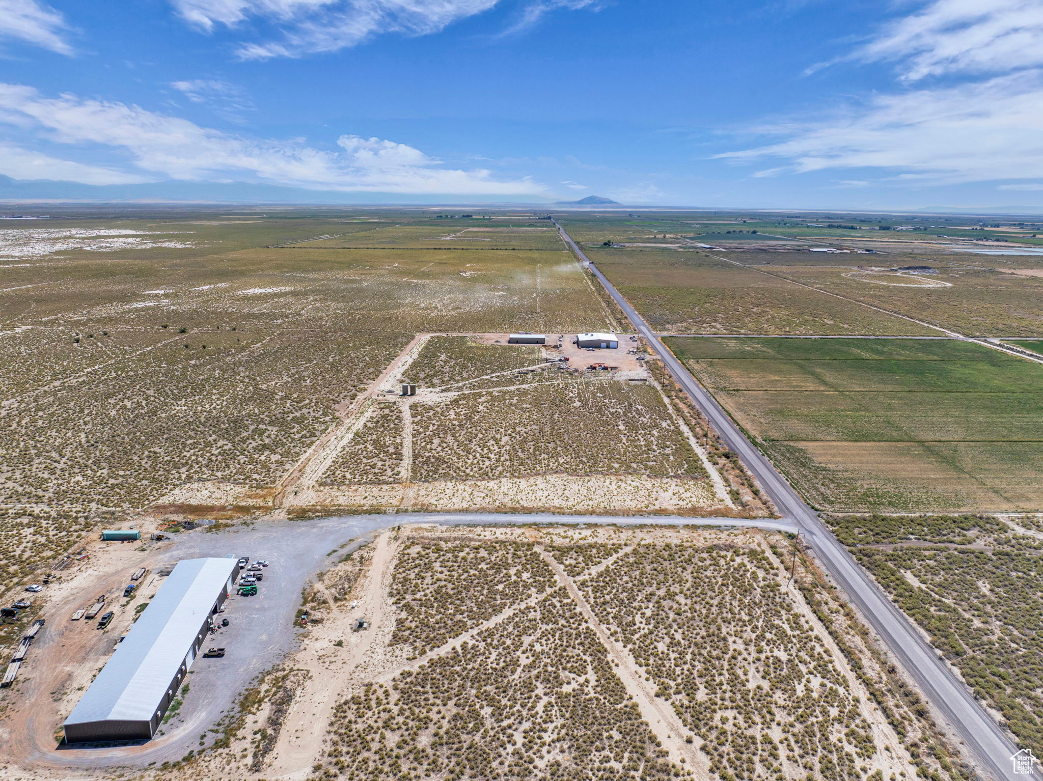 main property photo 11