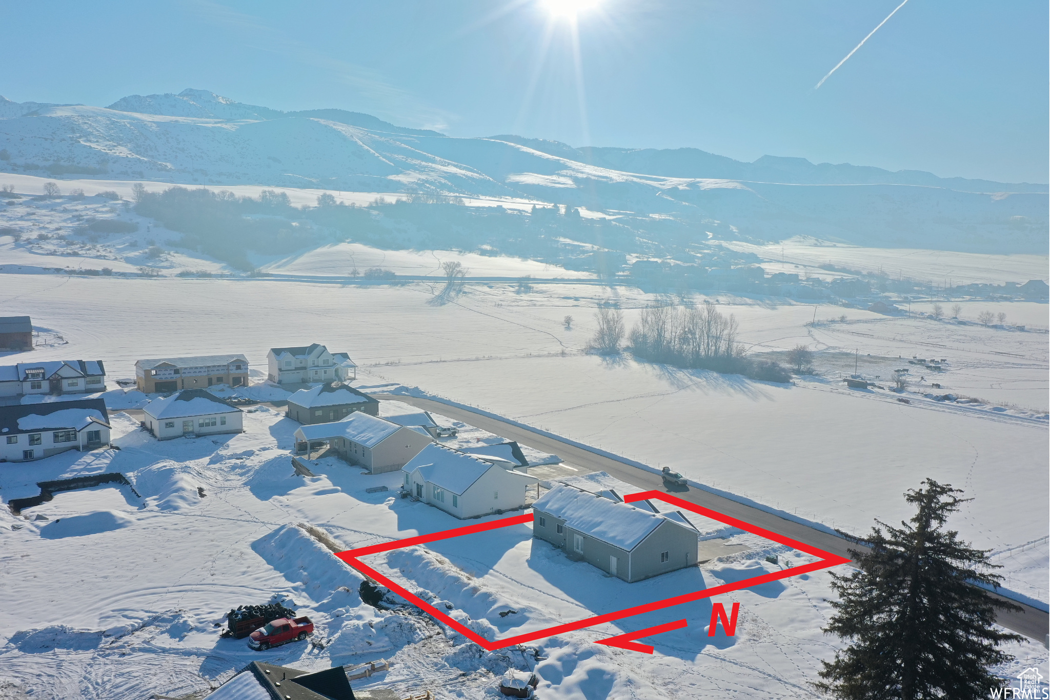 main property photo 45