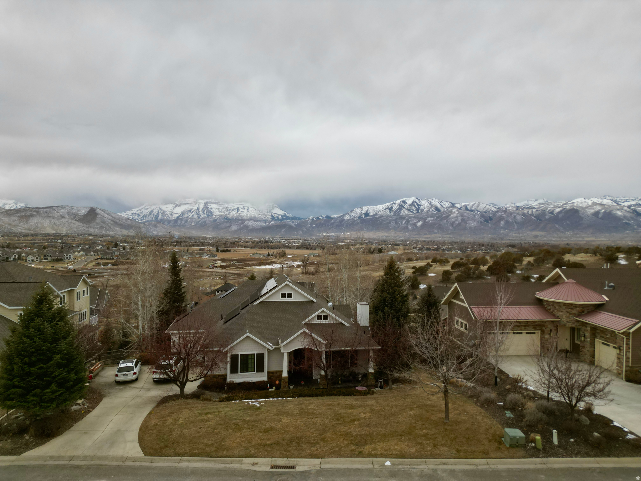 main property photo 10