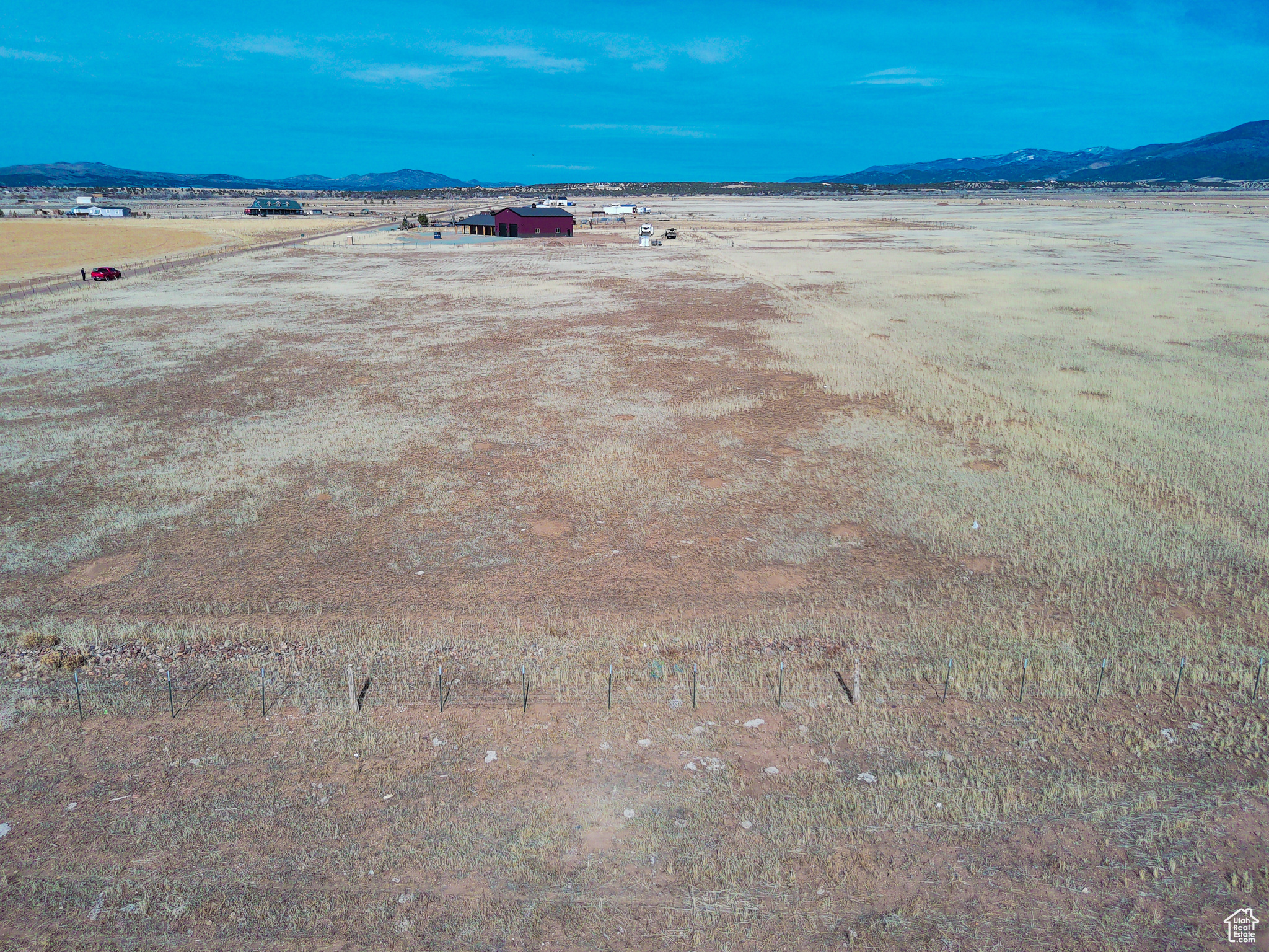 main property photo 15