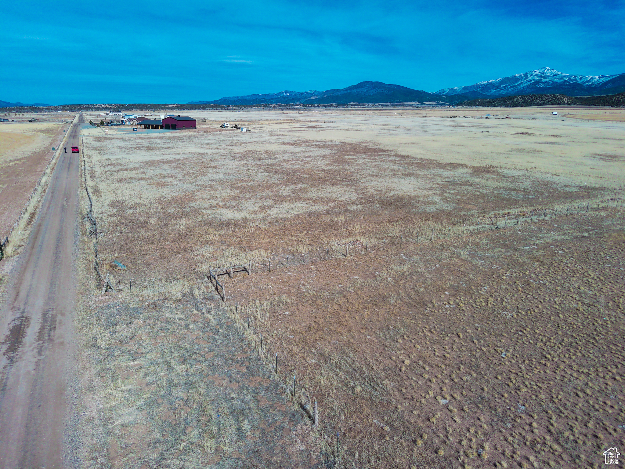 main property photo 17