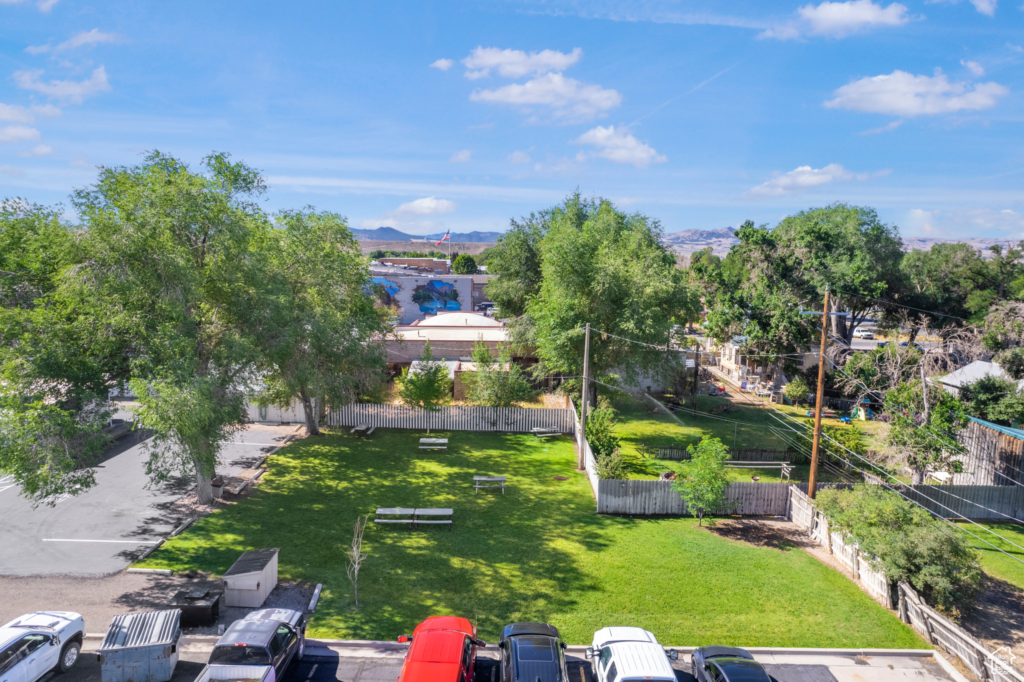main property photo 4