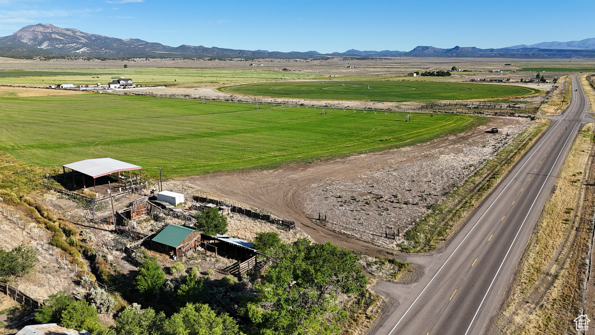 main property photo 25