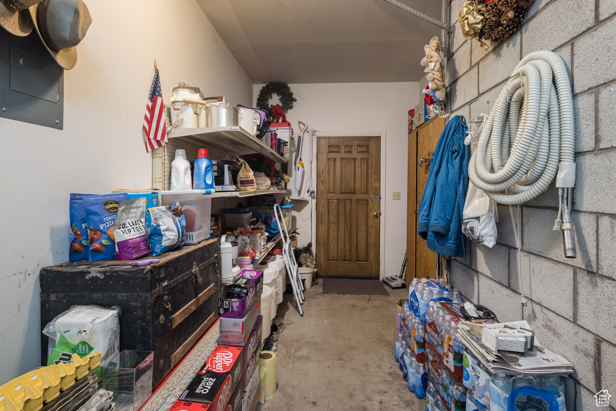 main property photo 54