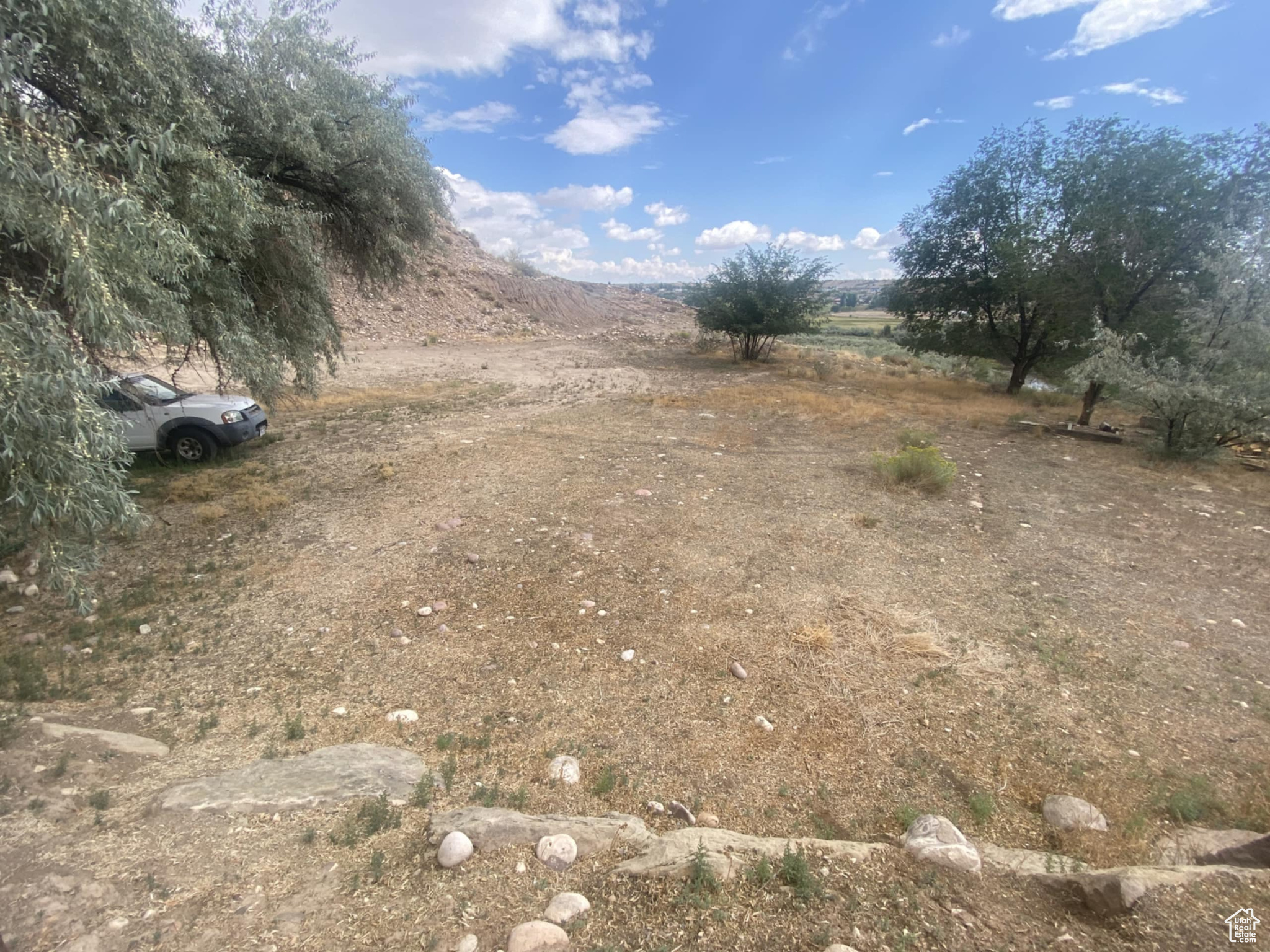main property photo 74