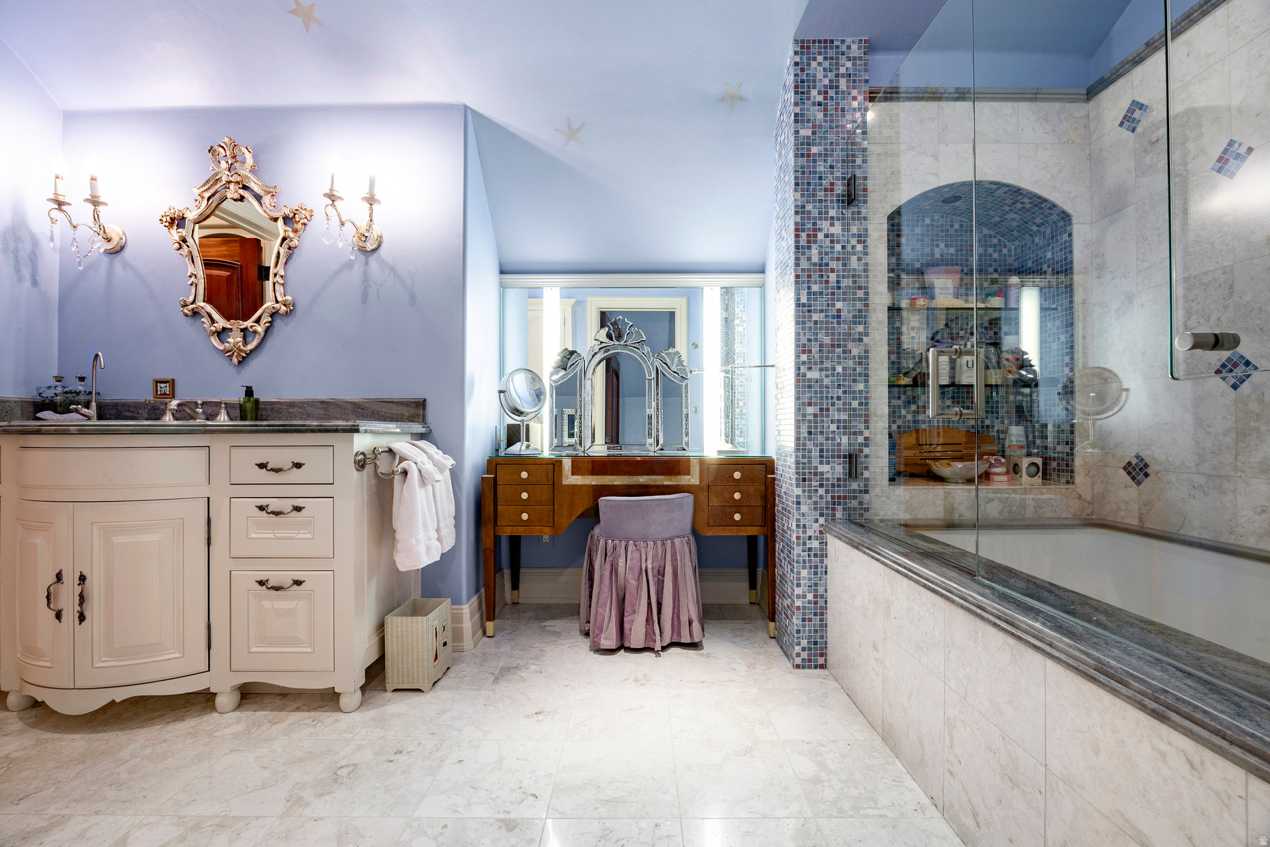 main property photo 59