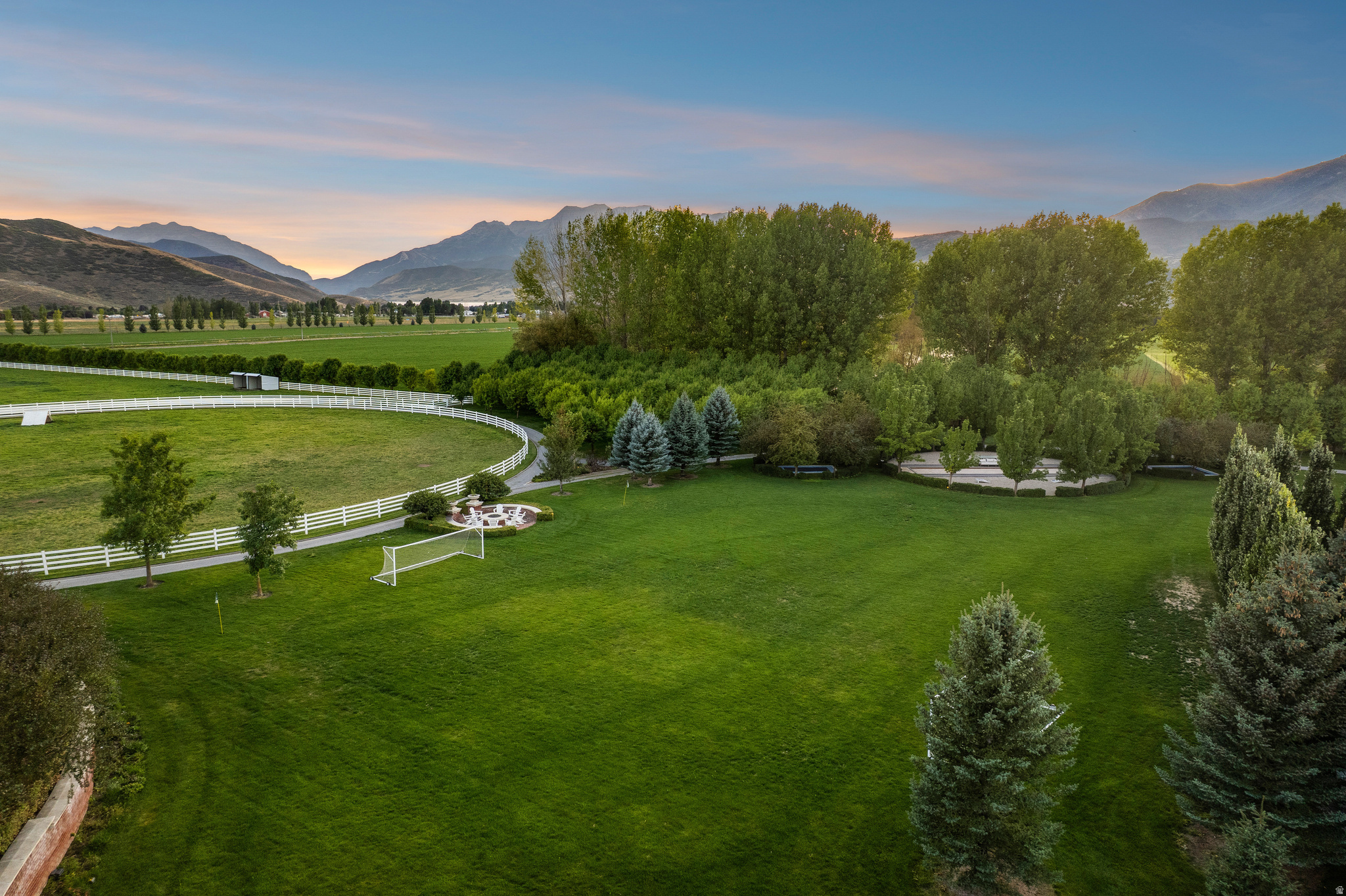 main property photo 157
