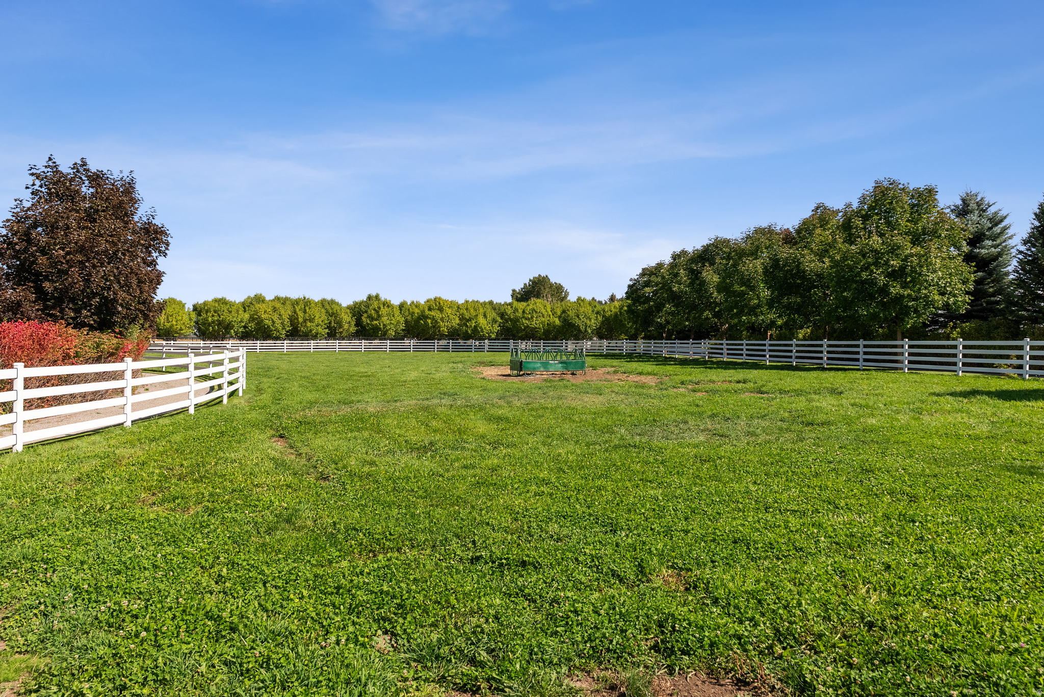 main property photo 176