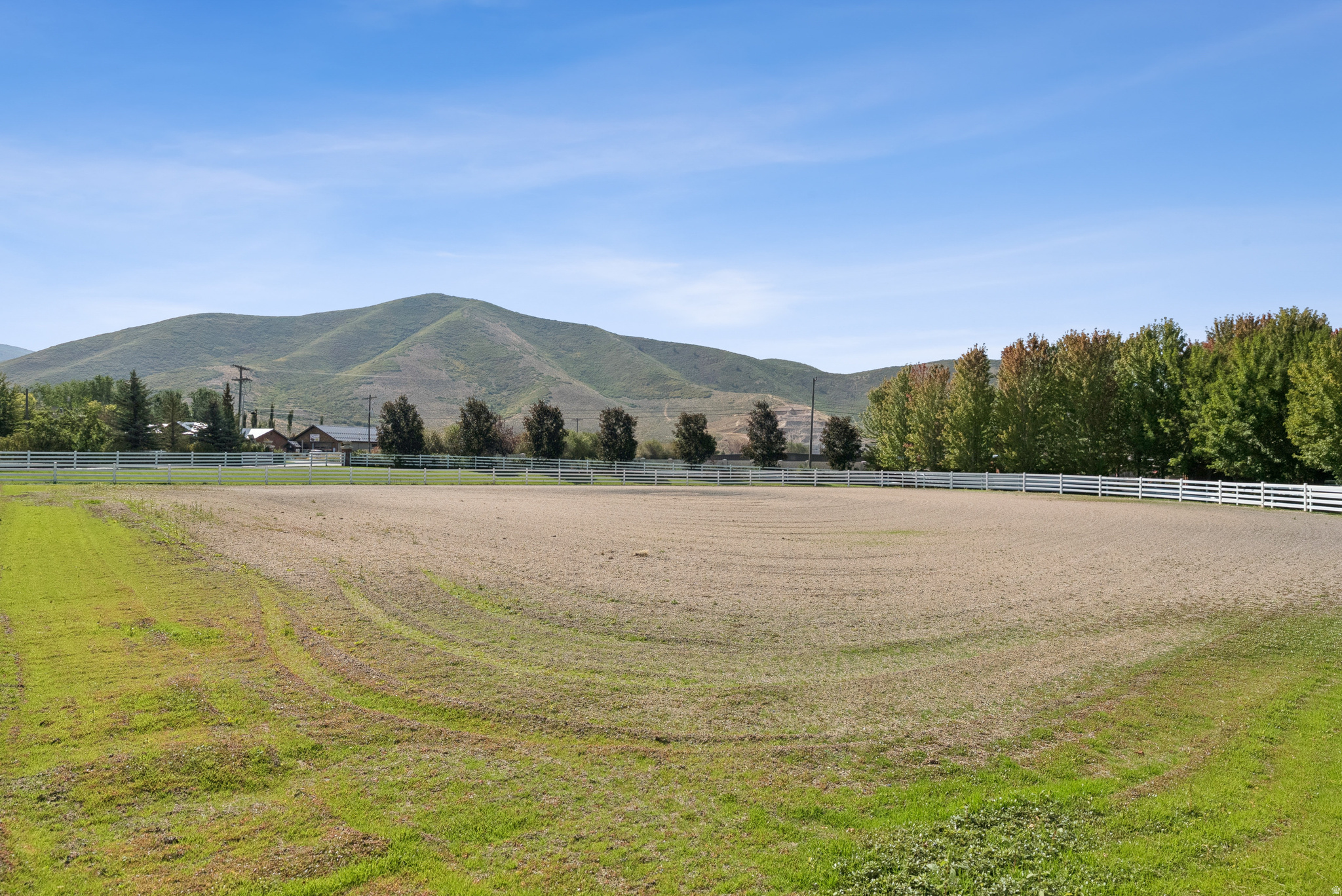 main property photo 184