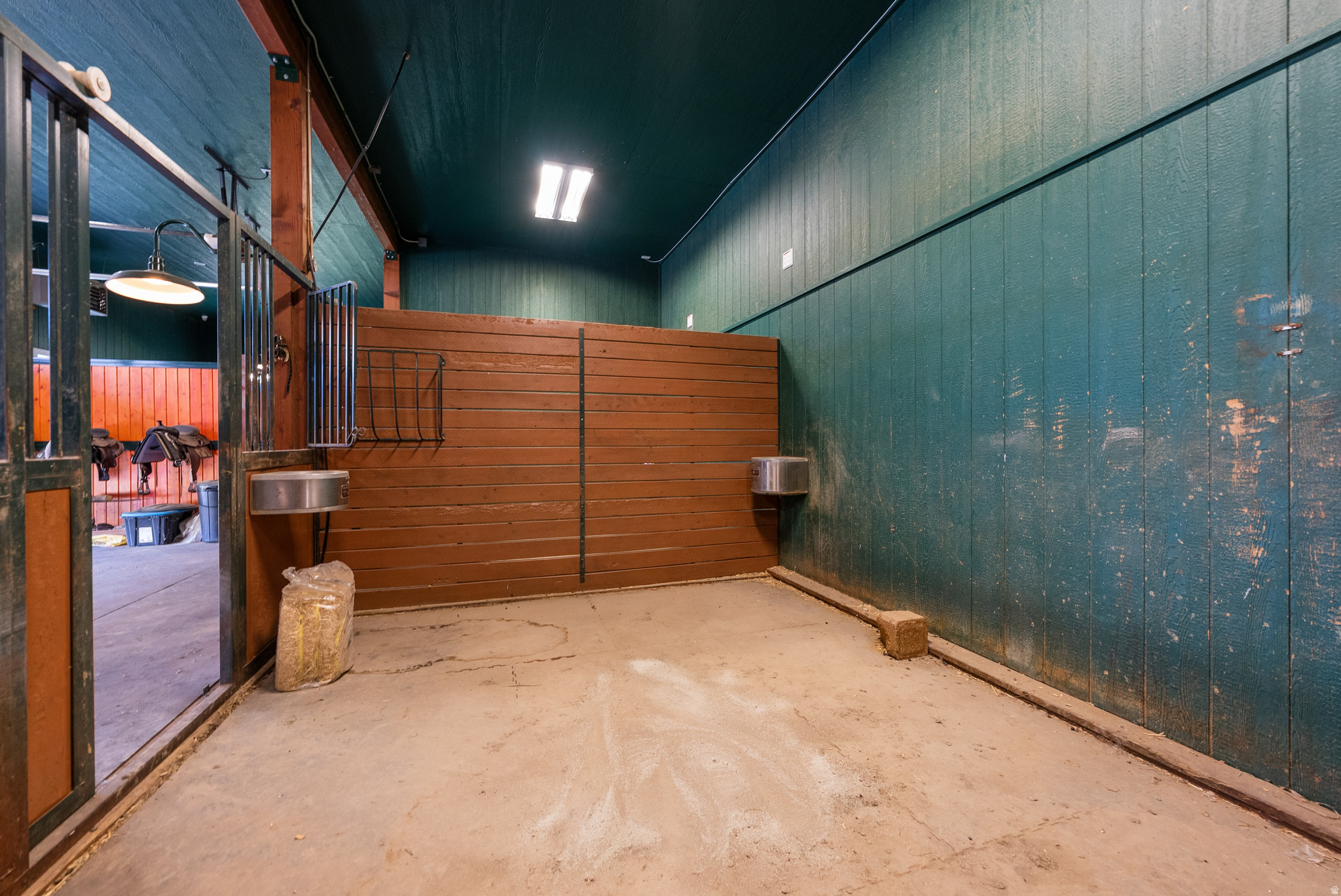 main property photo 189