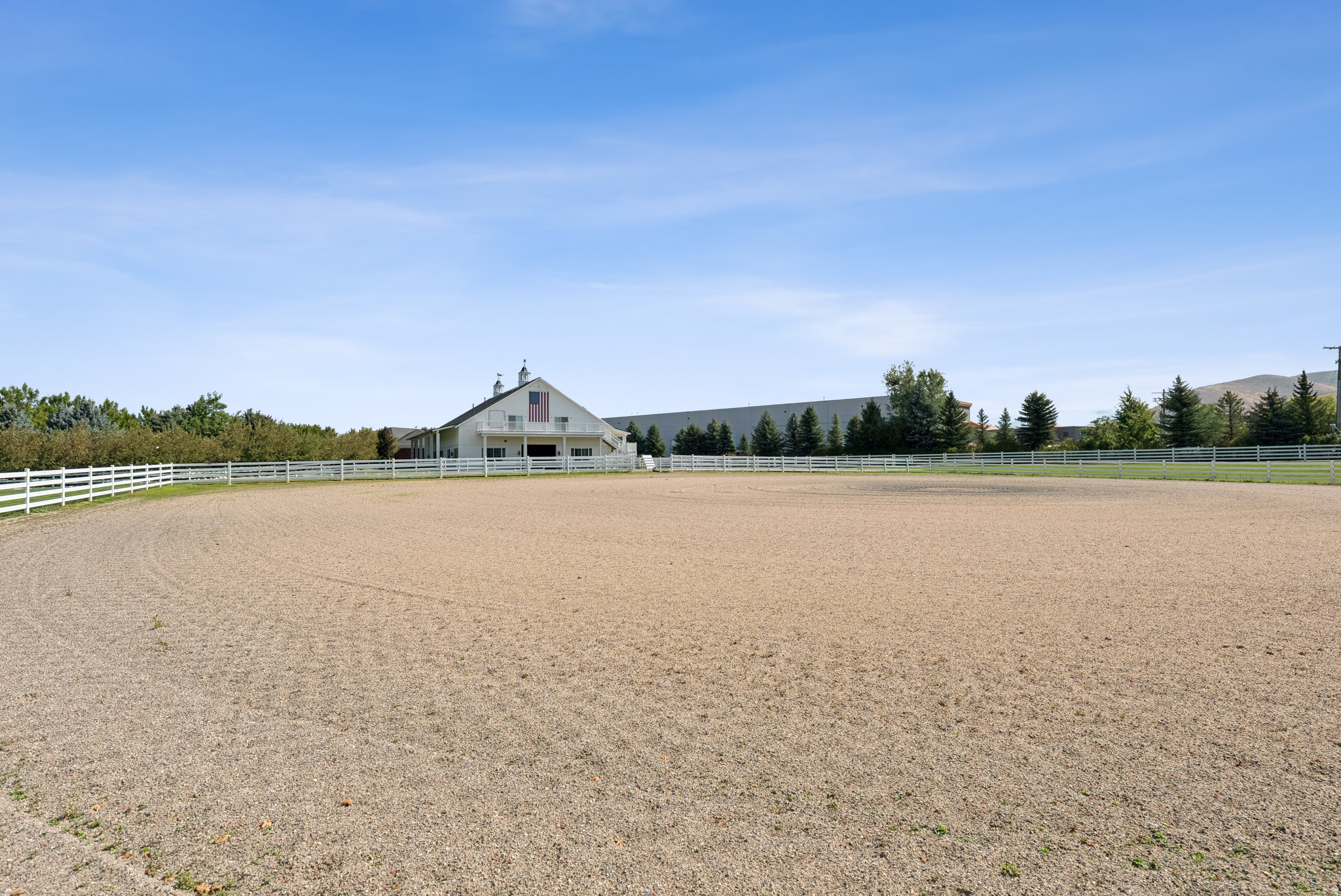 main property photo 47