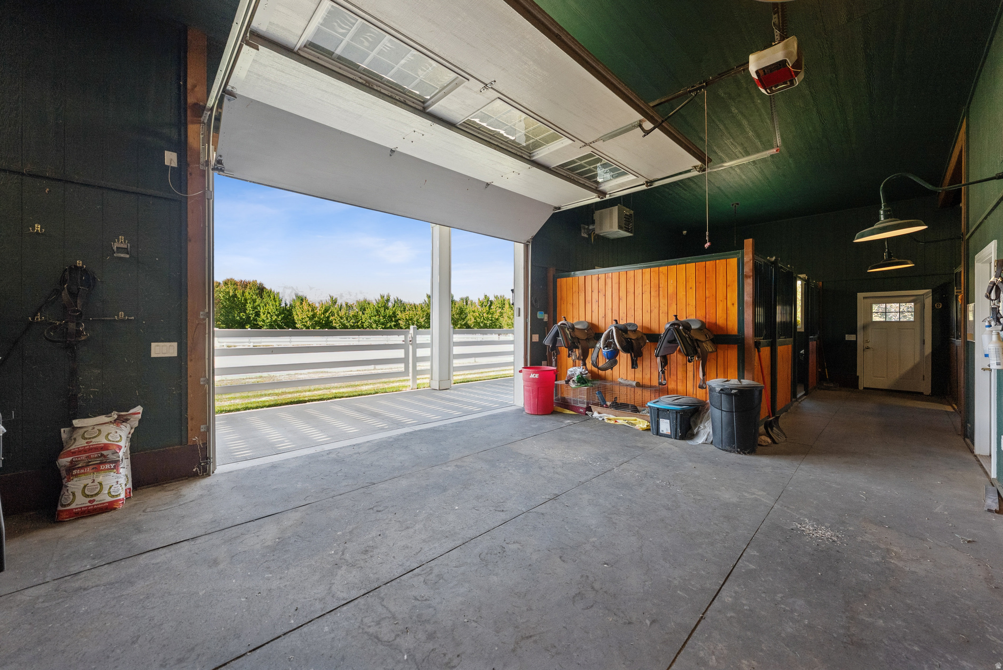 main property photo 49