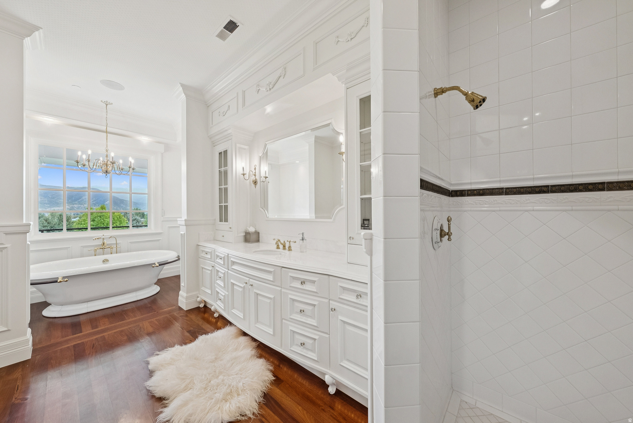 main property photo 90
