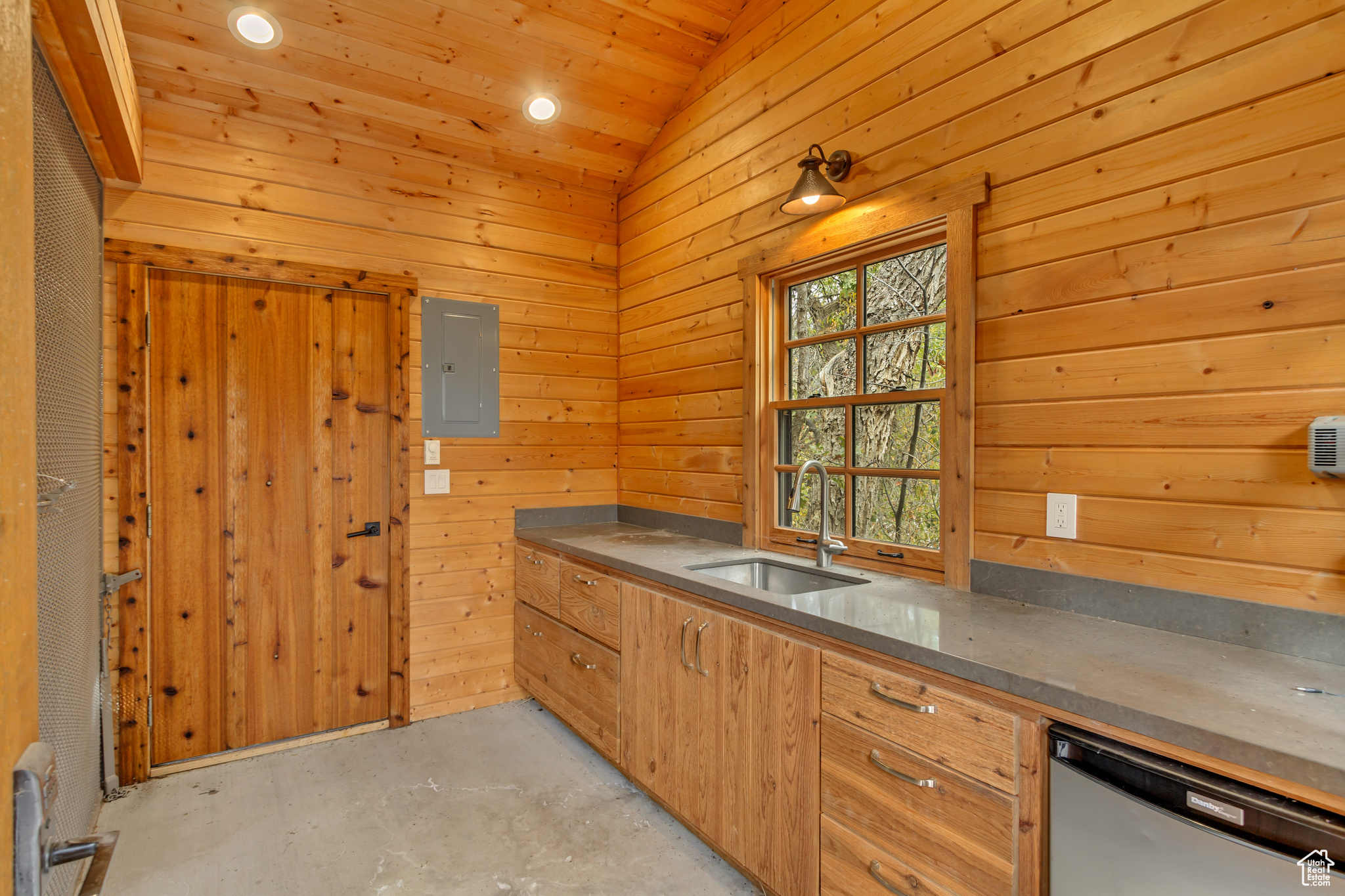 main property photo 127