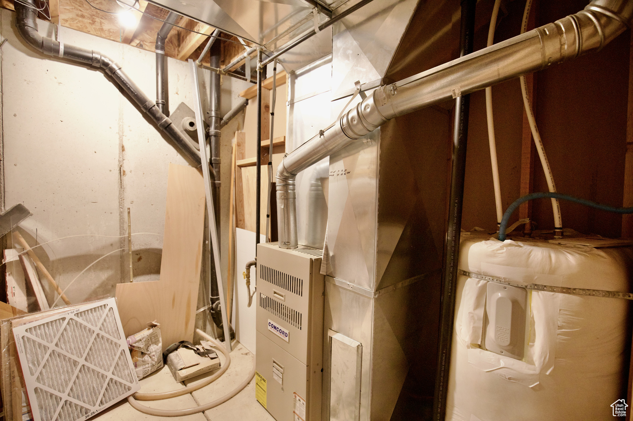 main property photo 44