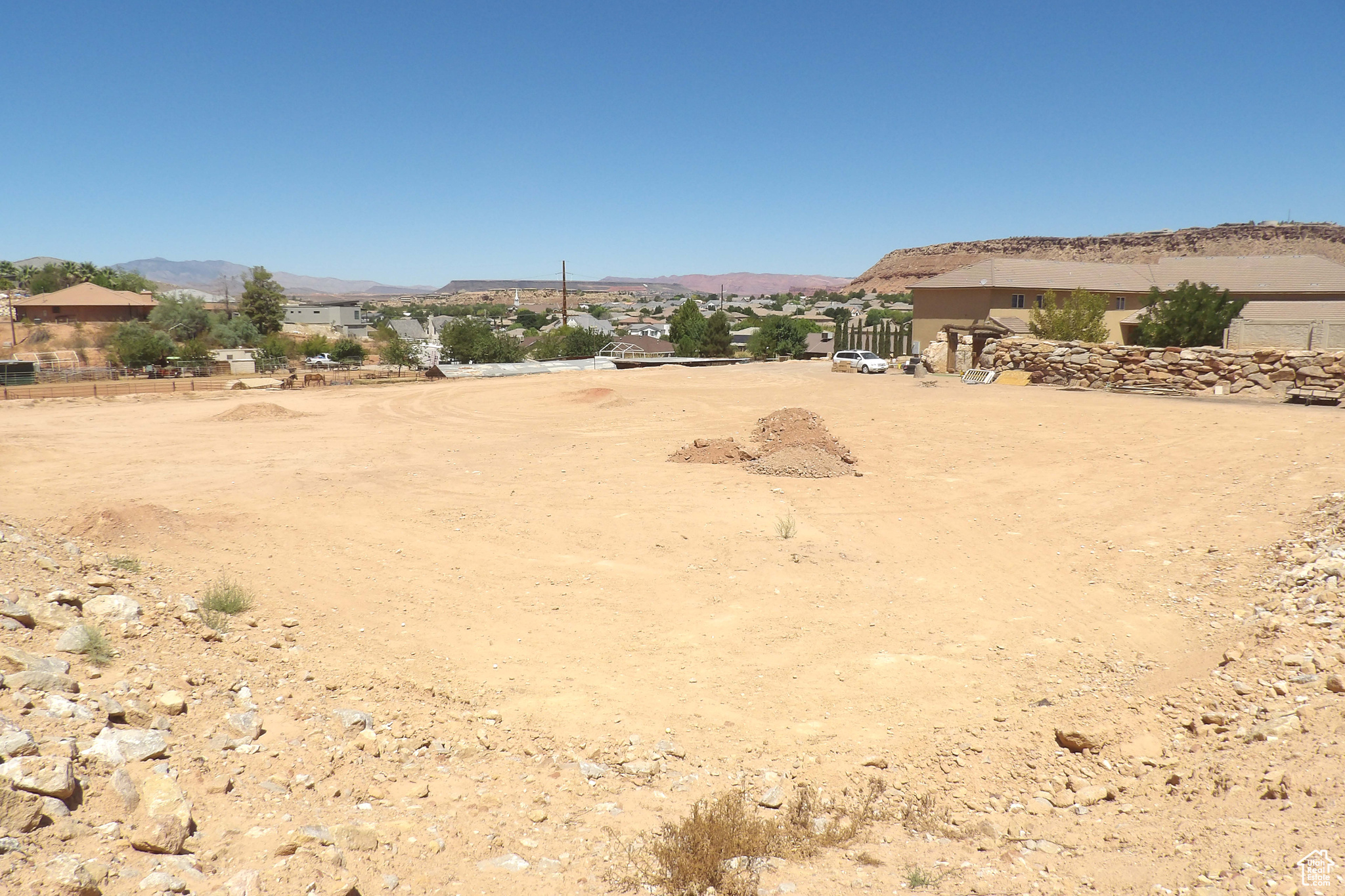main property photo 114