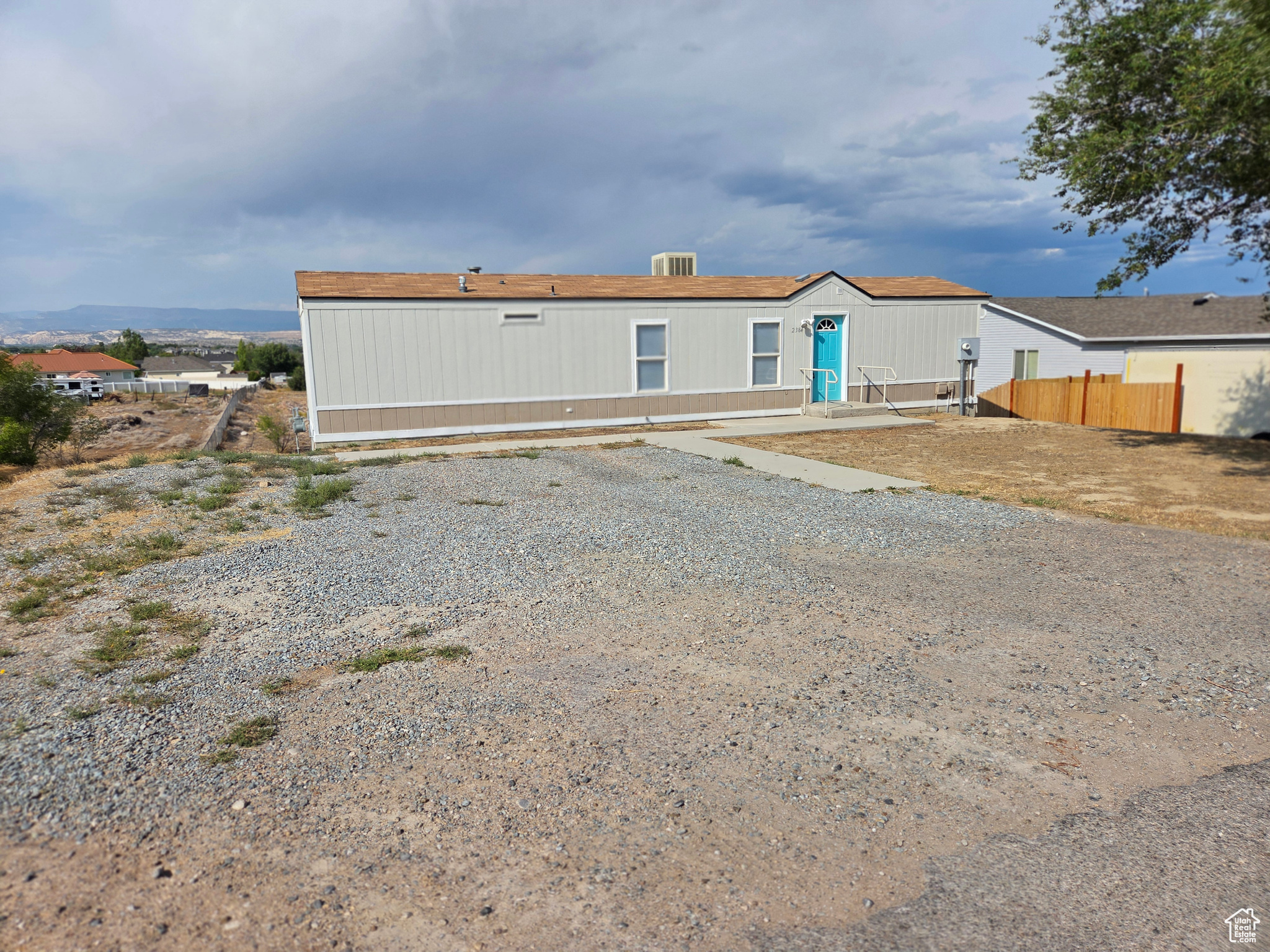 main property photo 19