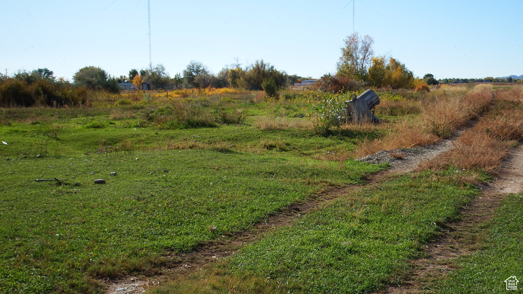 main property photo 17