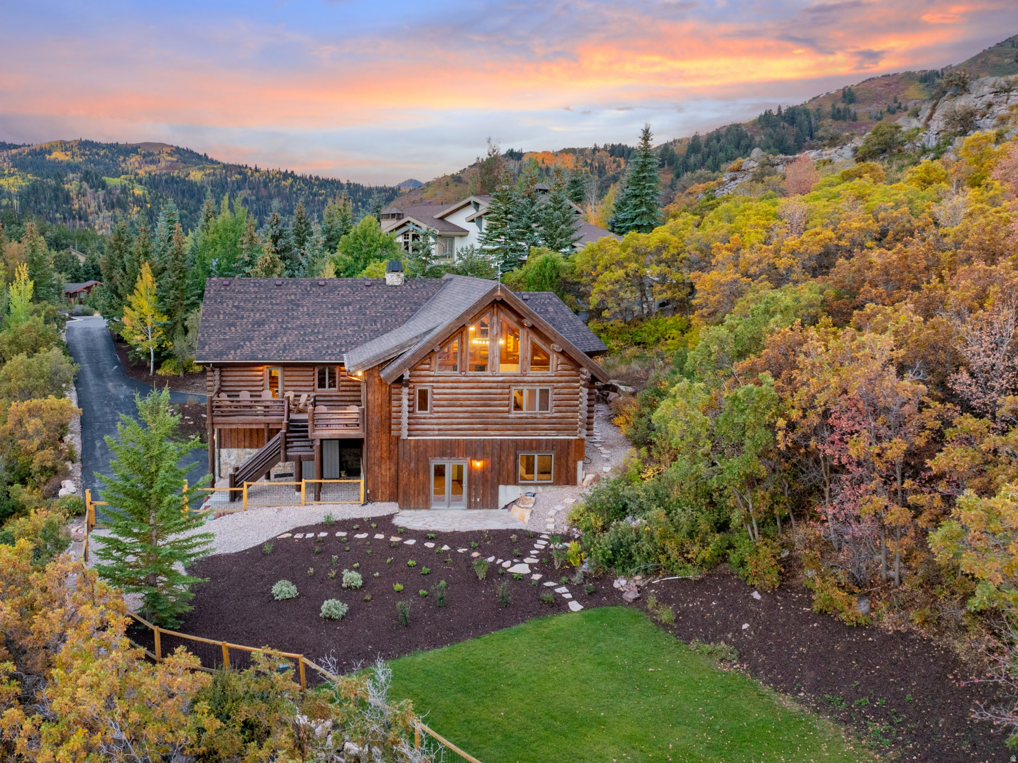 main property photo 22