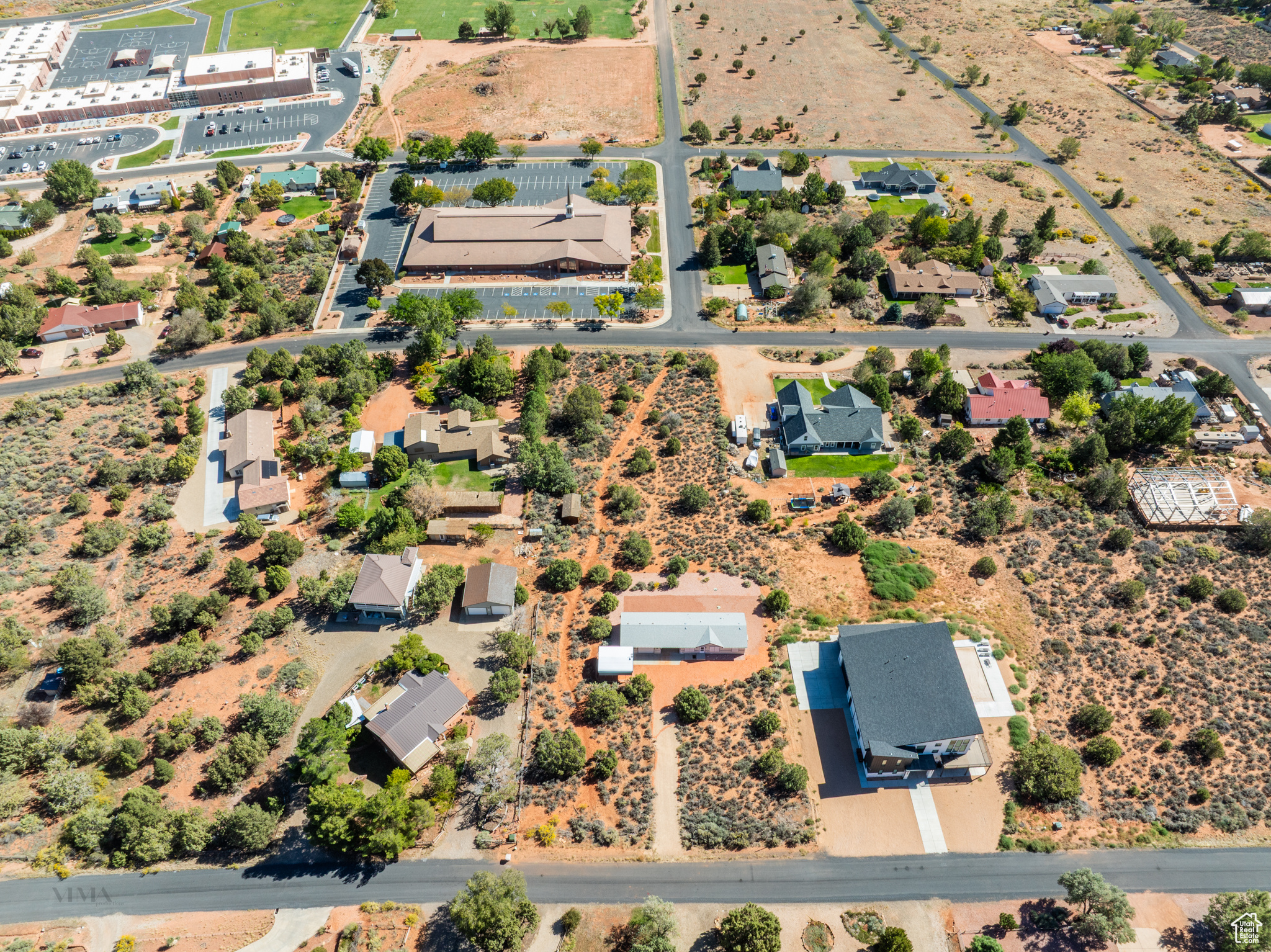 main property photo 17