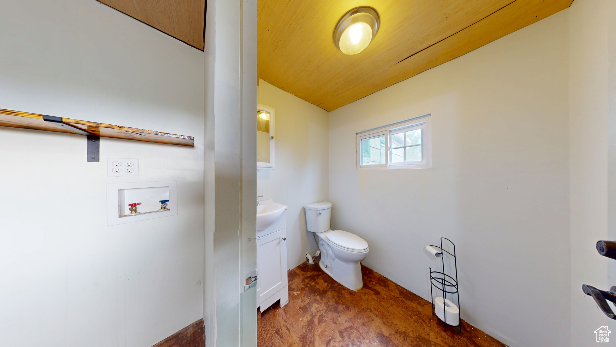 main property photo 17