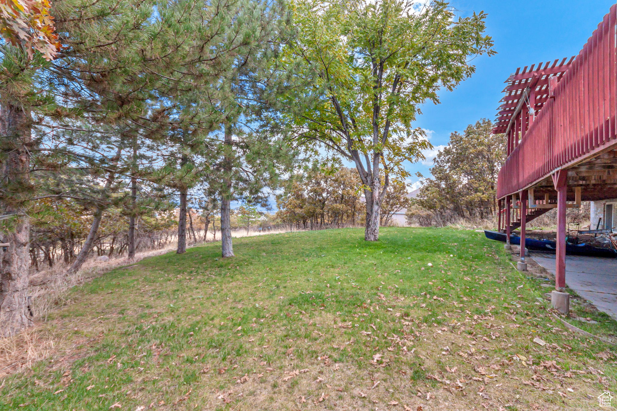 main property photo 41