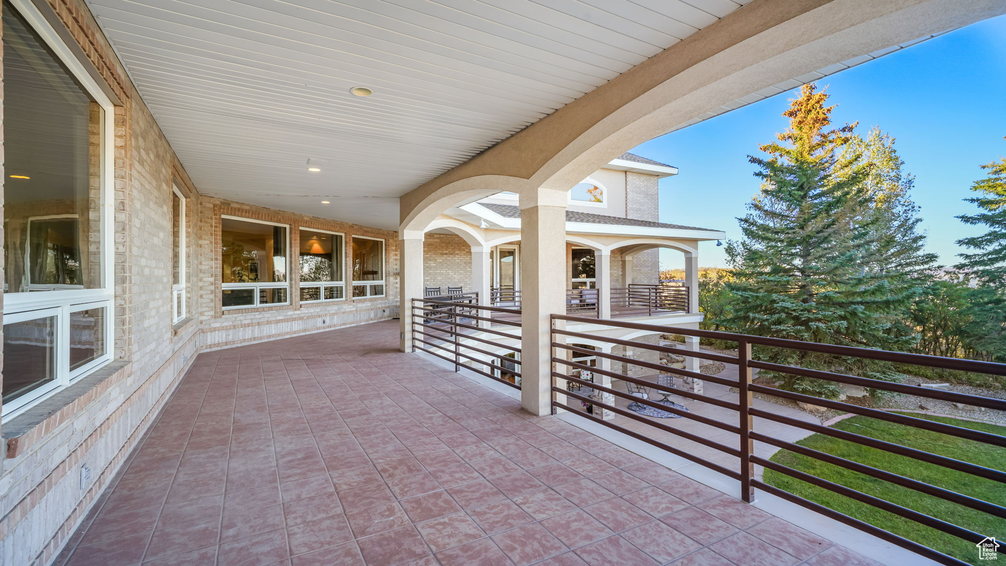 main property photo 86