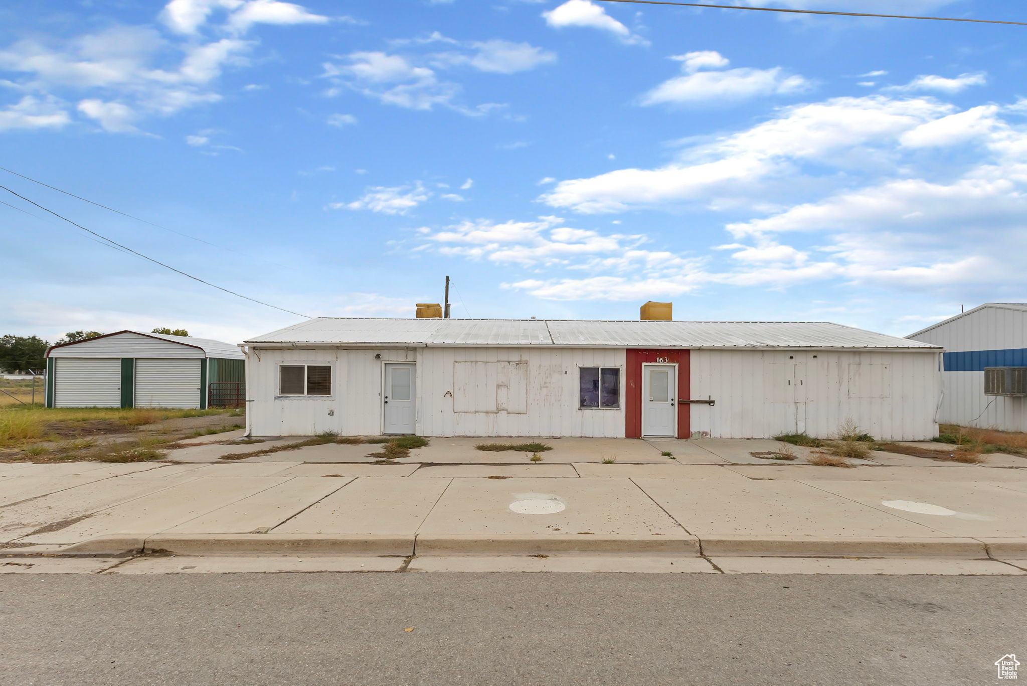 main property photo 20