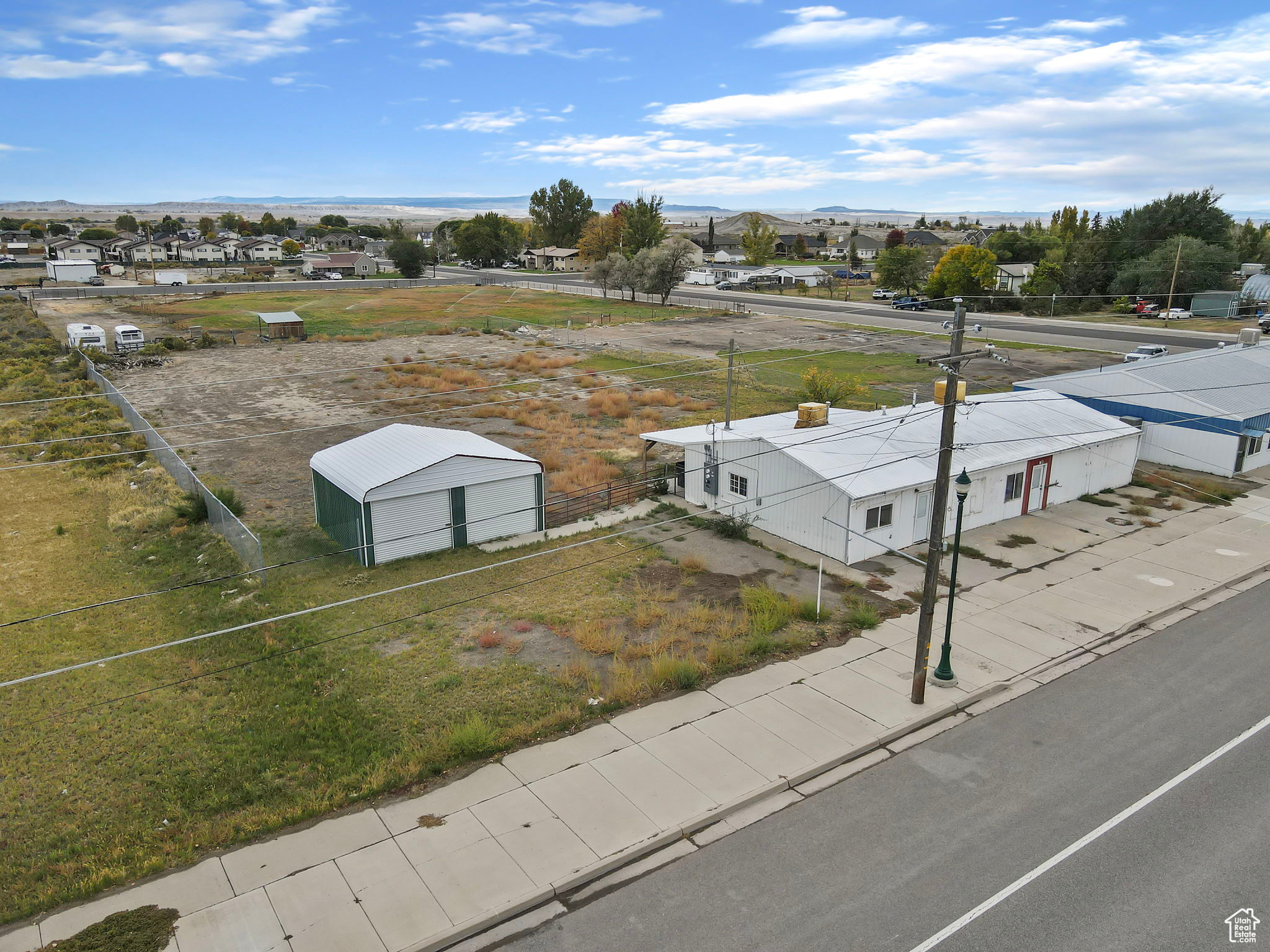 main property photo 4