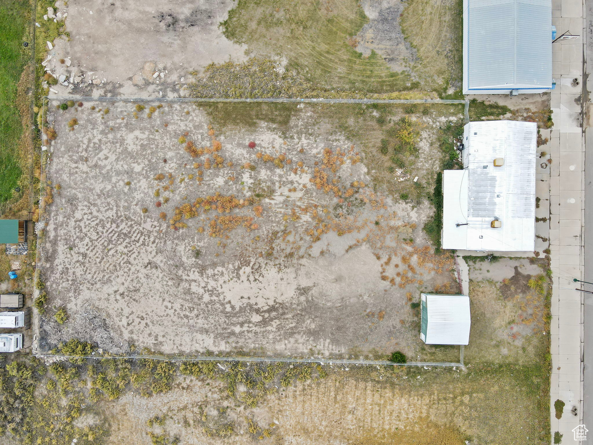 main property photo 6
