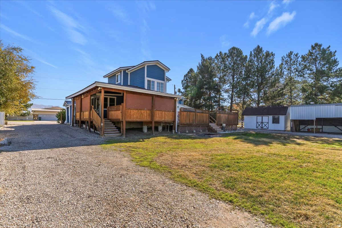 main property photo 9