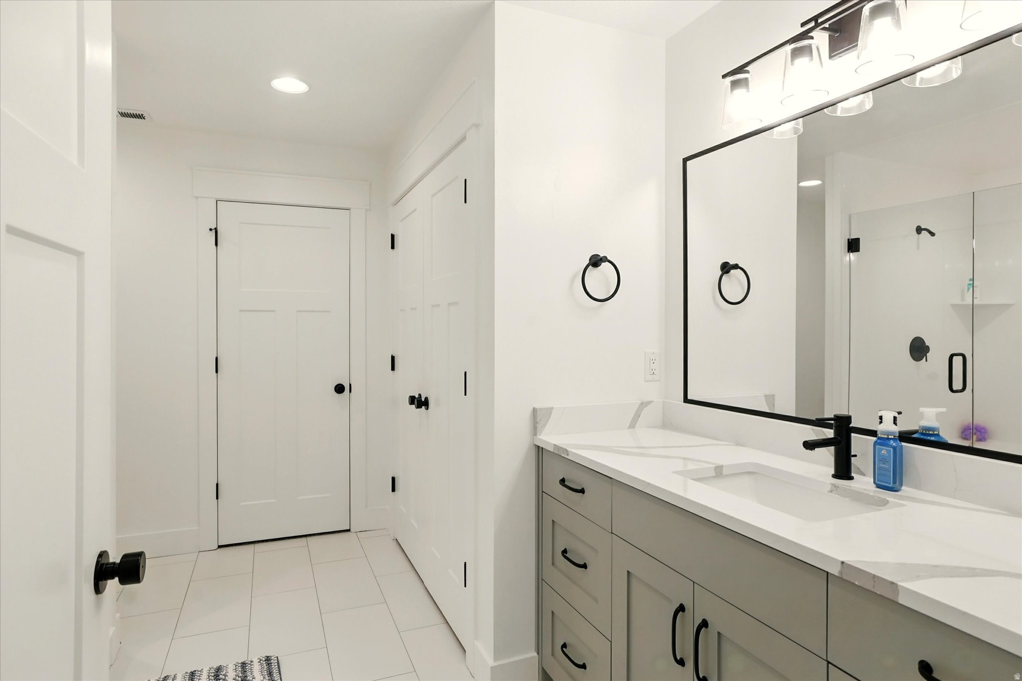 main property photo 94