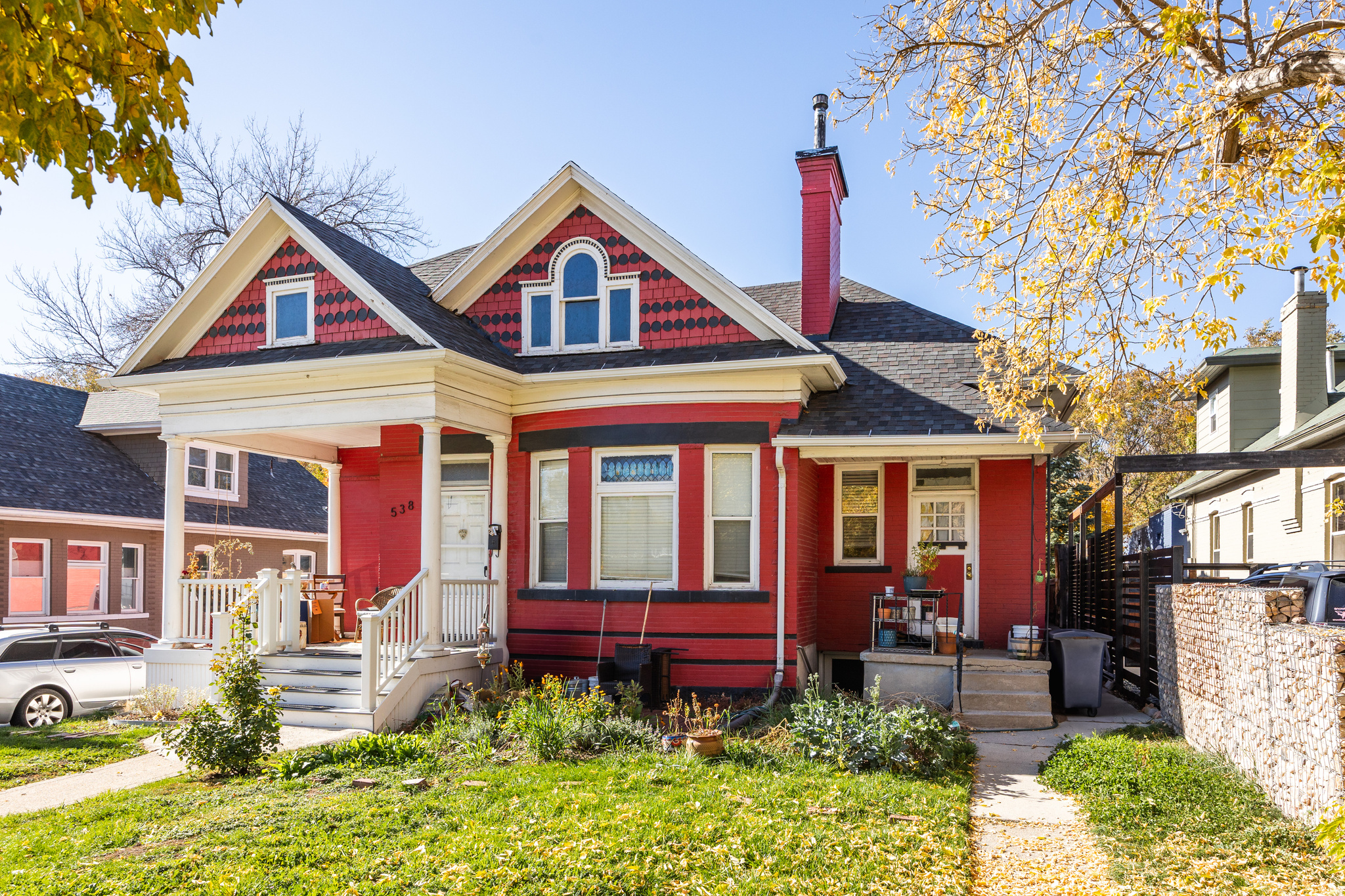 main property photo 2