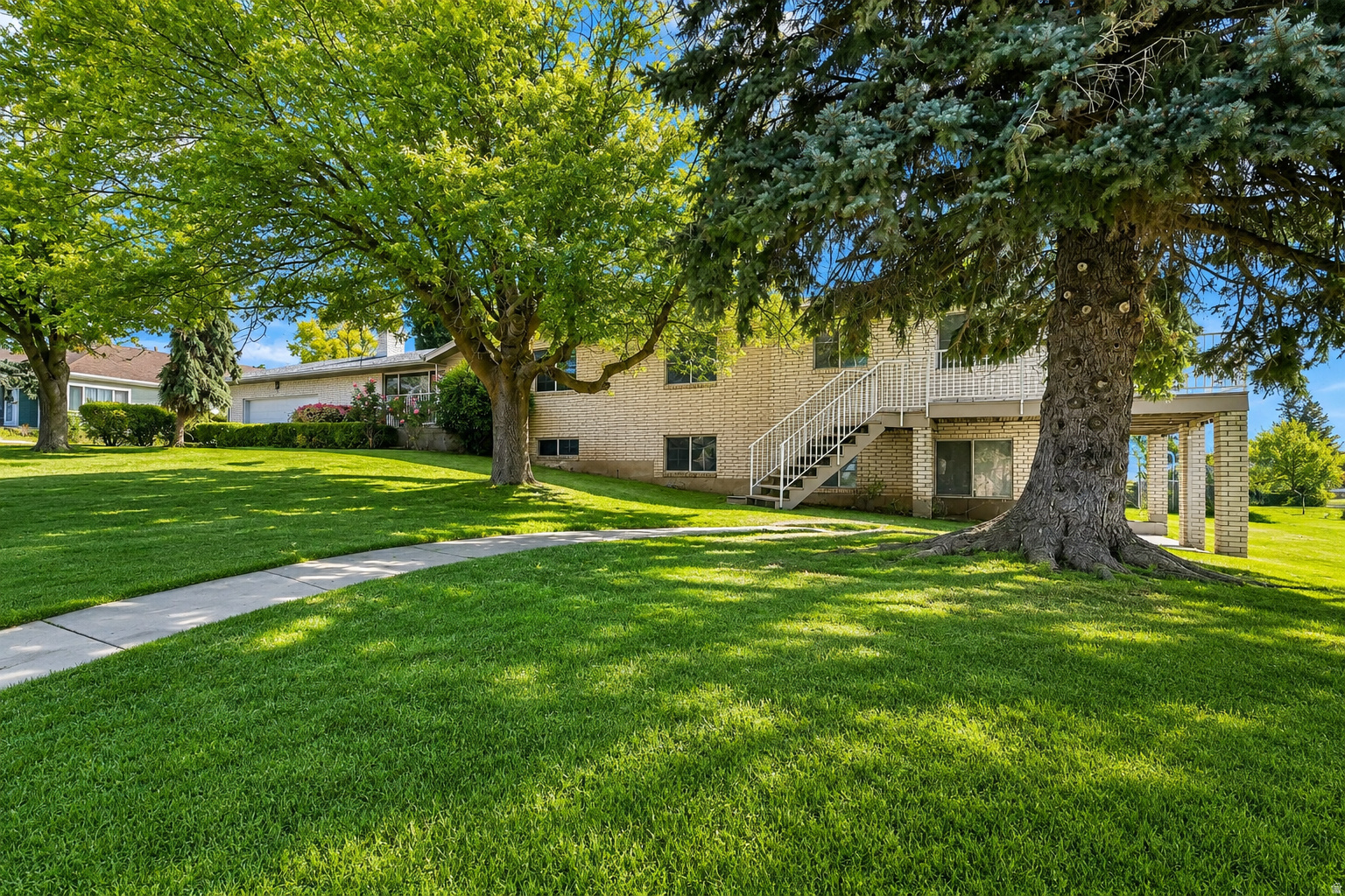 main property photo 65
