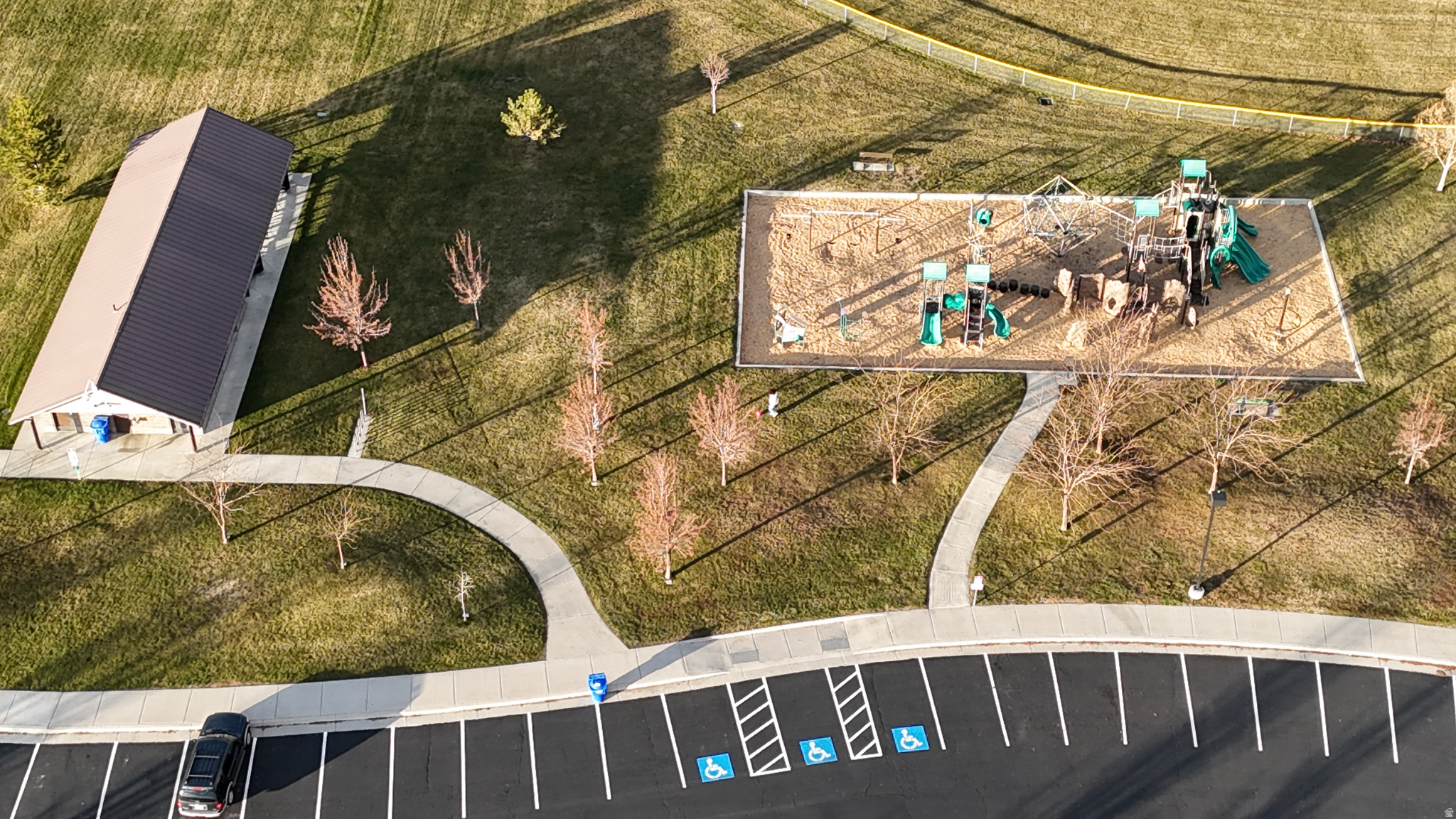 main property photo 45