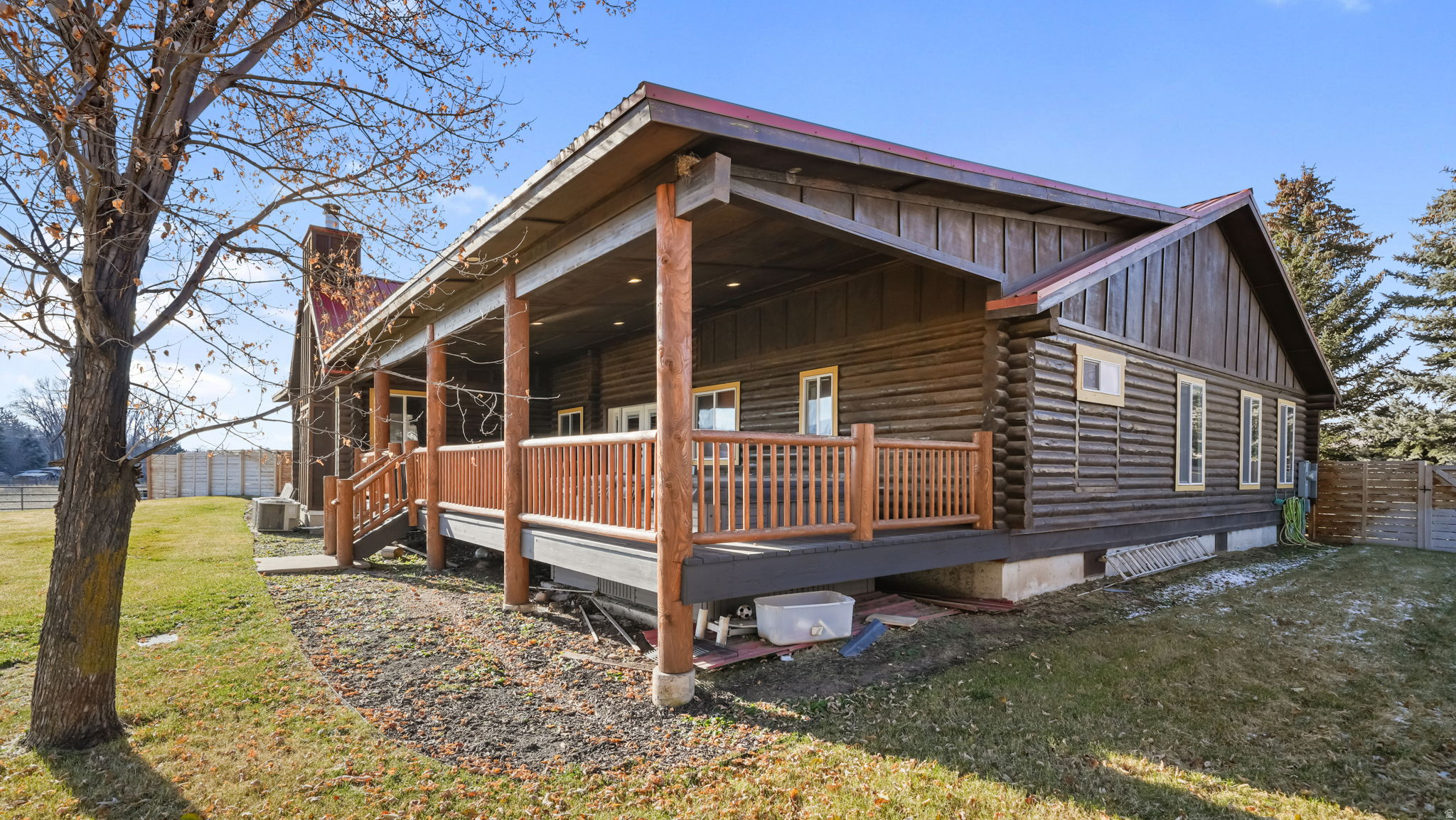 main property photo 10