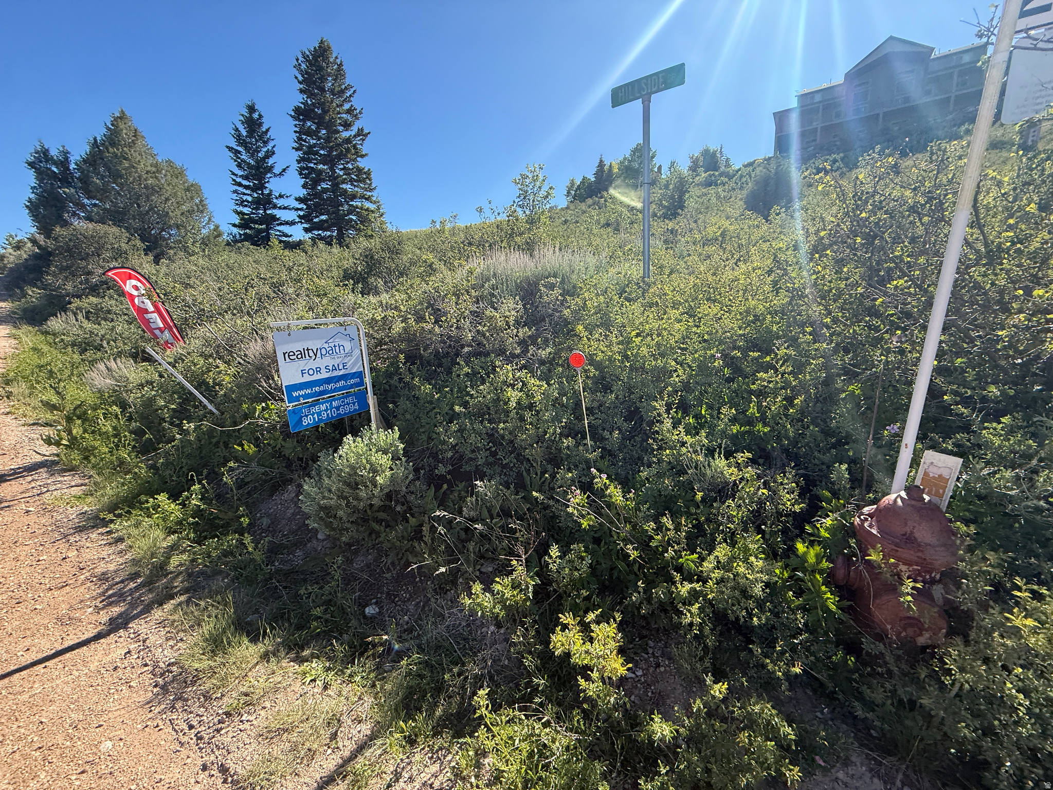 main property photo 14
