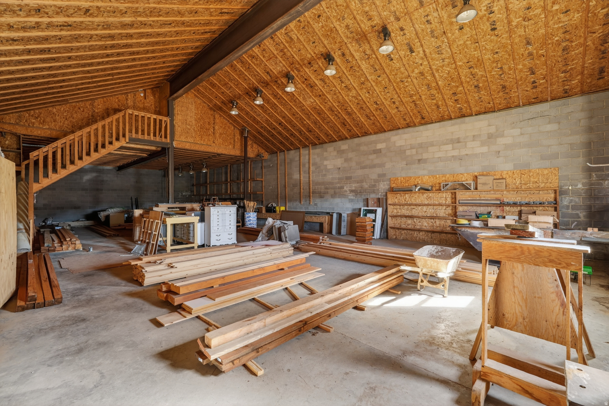 main property photo 46